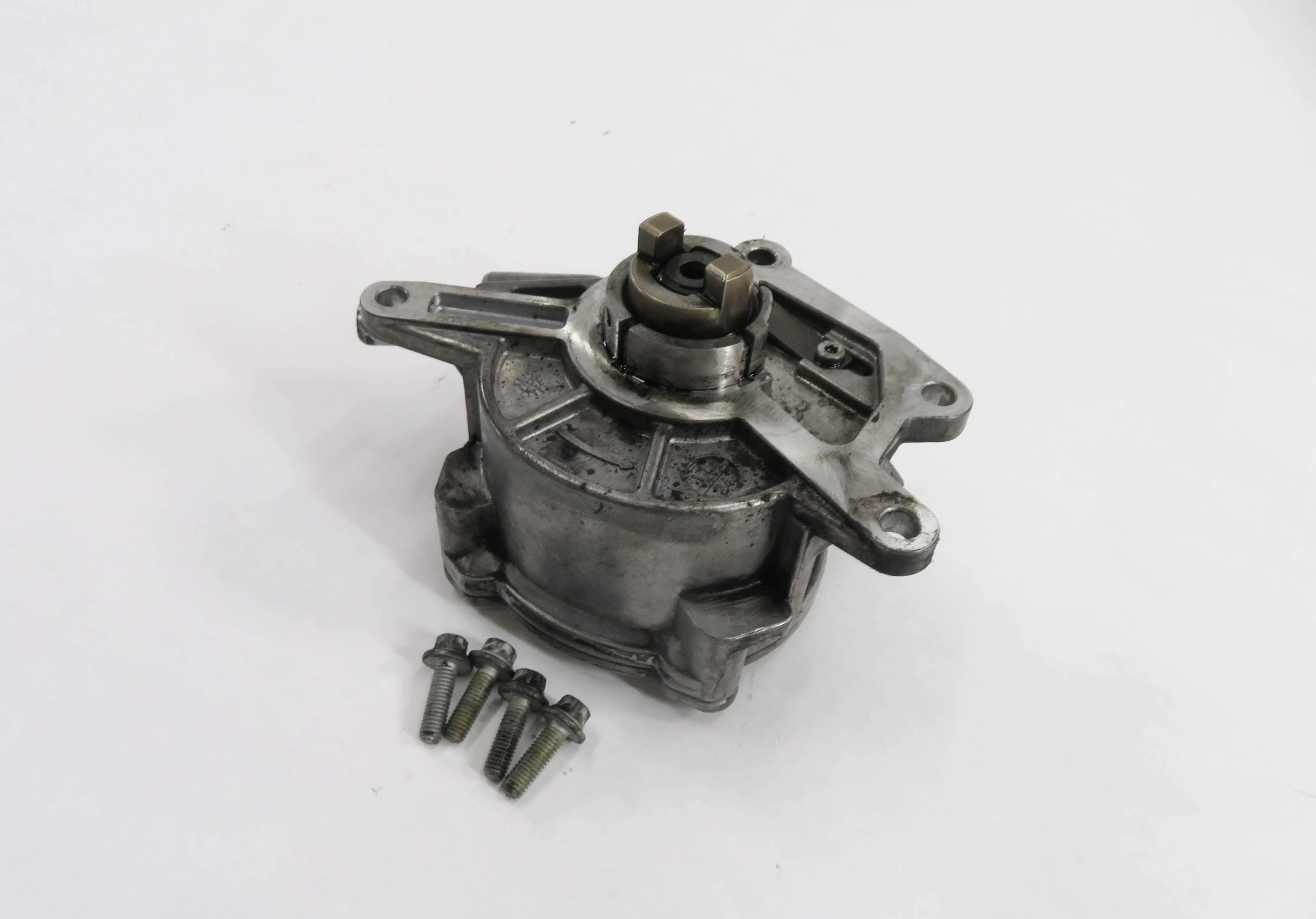 08-13 MERCEDES E320 E350 GL320 GL350 ML320 ML350 R350 - 3.0L DIESEL VACUUM PUMP — exact item pictured