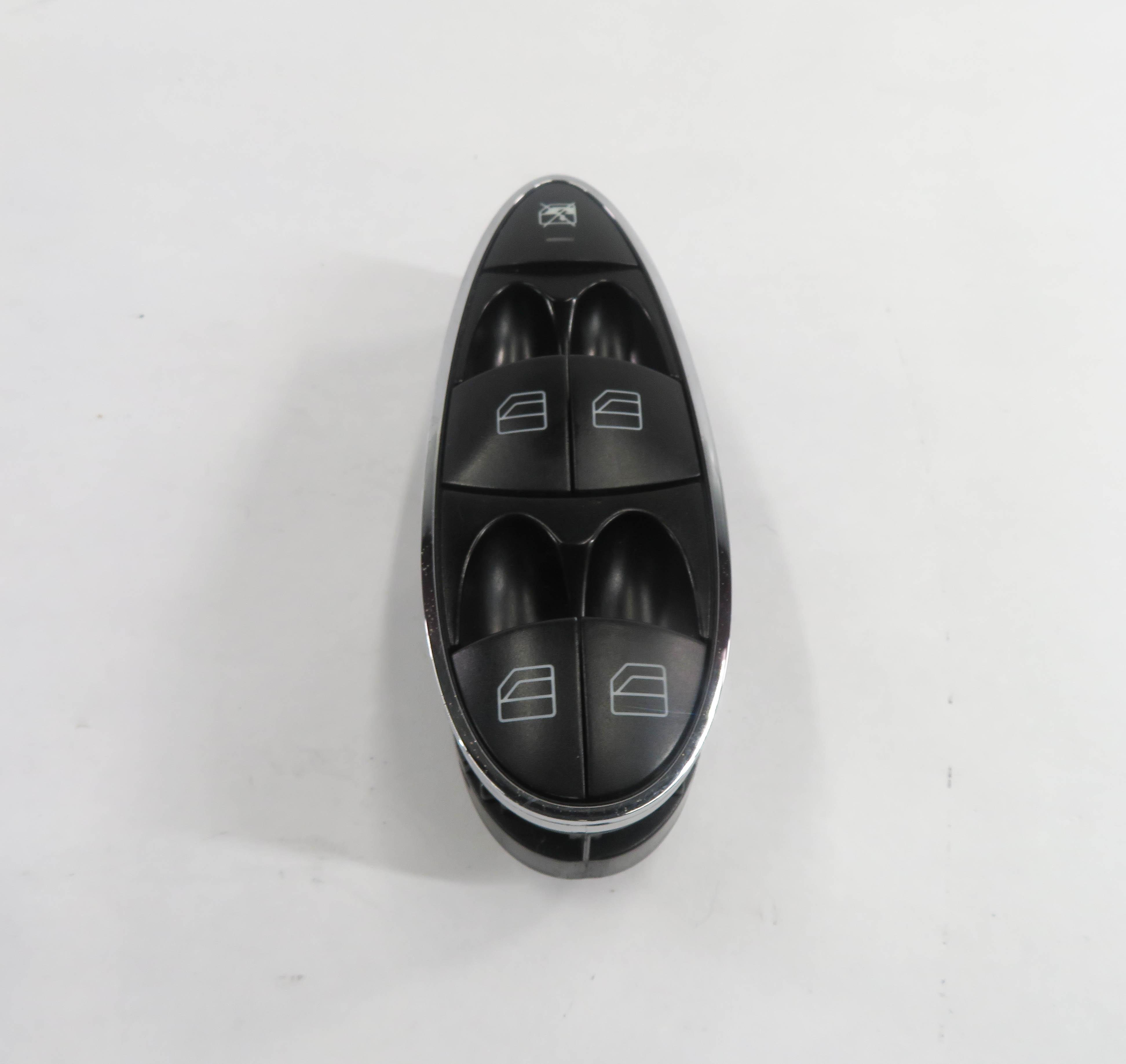 06-11 MB CLS55 CLS63 CLS500 CLS550 CLS63 (C219 W219) DRIVER MASTER WINDOW SWITCH — exact item pictured
