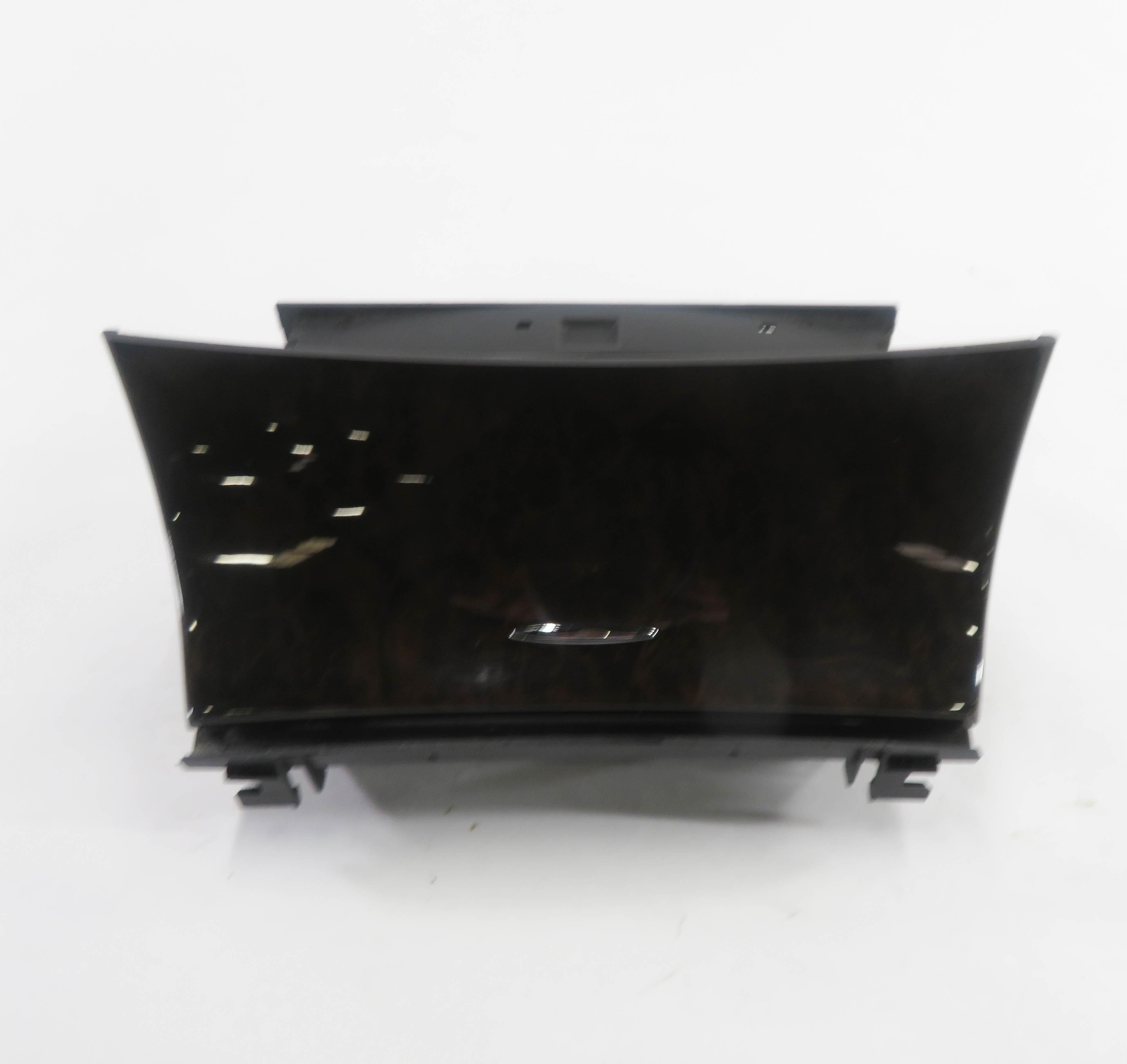 2010 MERCEDES CLS550 (W219) FRONT CENTER CONSOLE ASH TRAY COMPARTMENT (ELM TREE) — exact item pictured