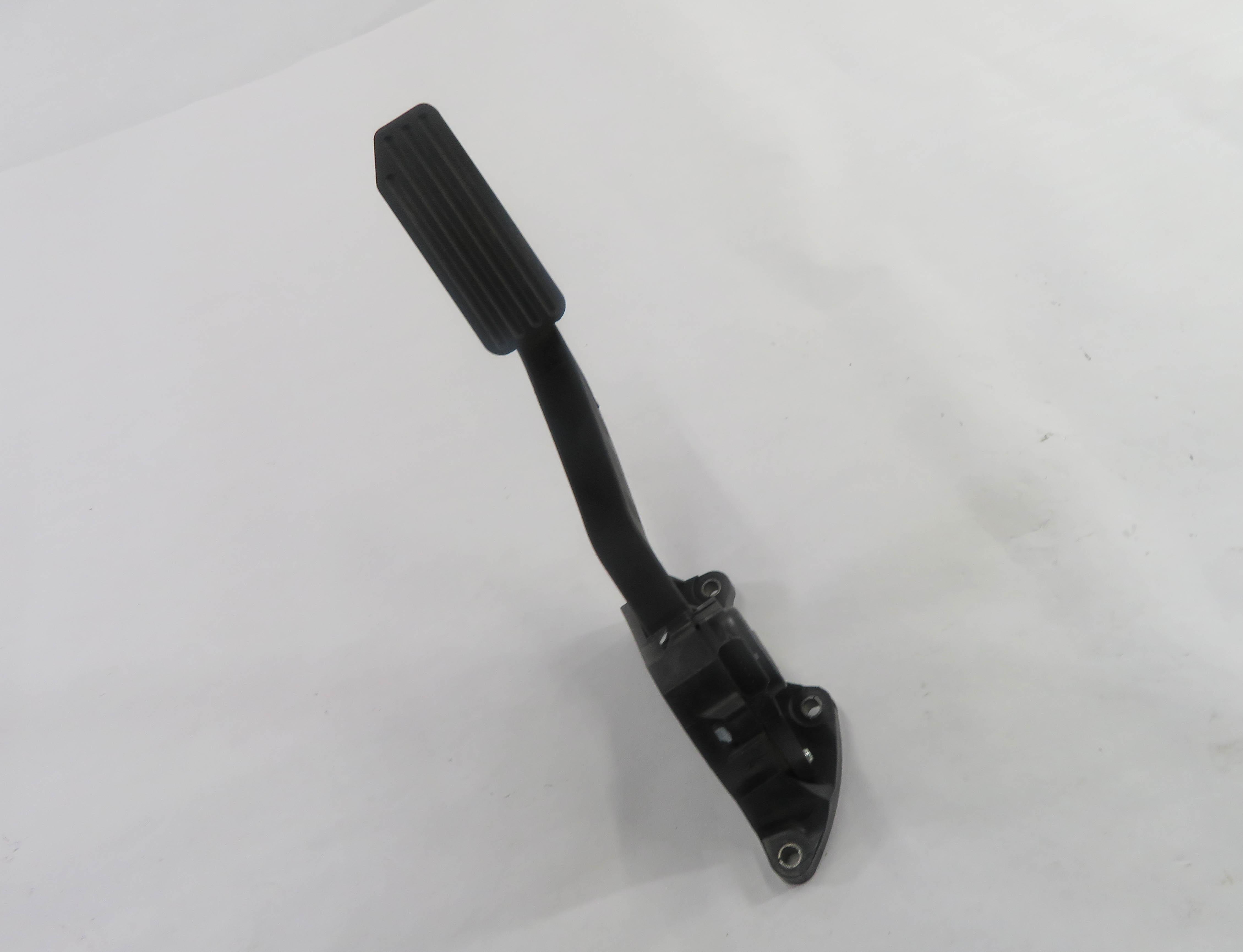 2017 RANGE ROVER EVOQUE (L538) GAS PEDAL FUEL THROTTLE ACCELERATOR FOOT PEDAL — exact item pictured