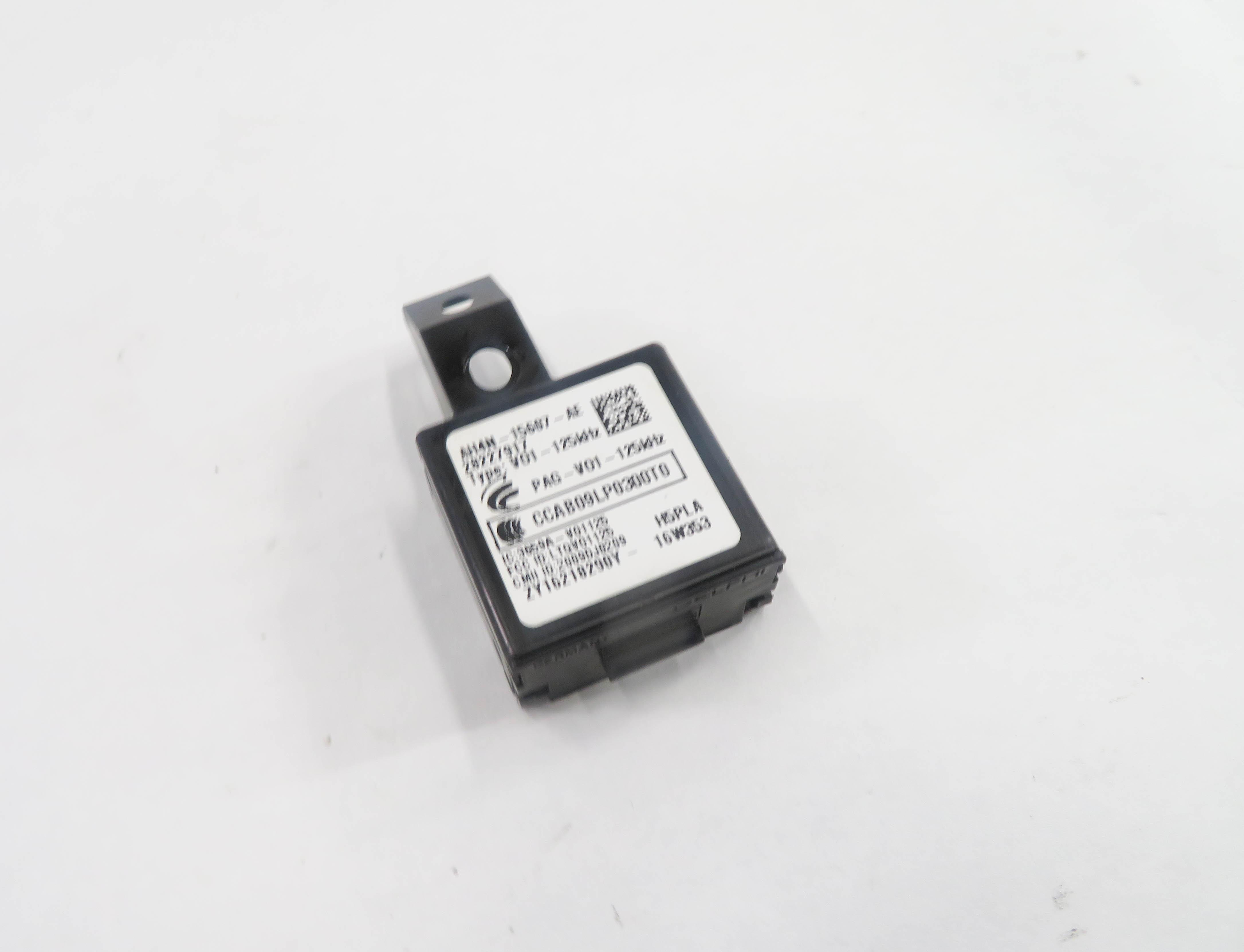 2017 RANGE ROVER EVOQUE (L538) KEYLESS ENTRY ANTENNA SENSOR MODULE — exact item pictured
