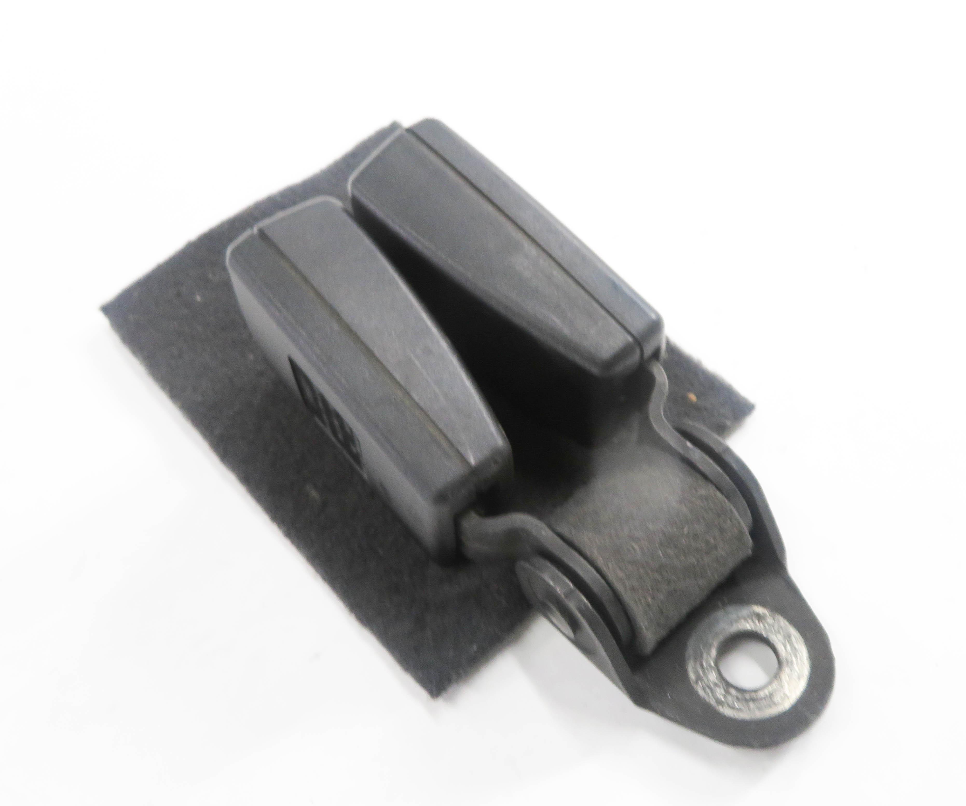 2008 AUDI TT (MK2) COUPE - REAR SEATBELT BUCKLE RECEIVERS (BLACK) — exact item pictured