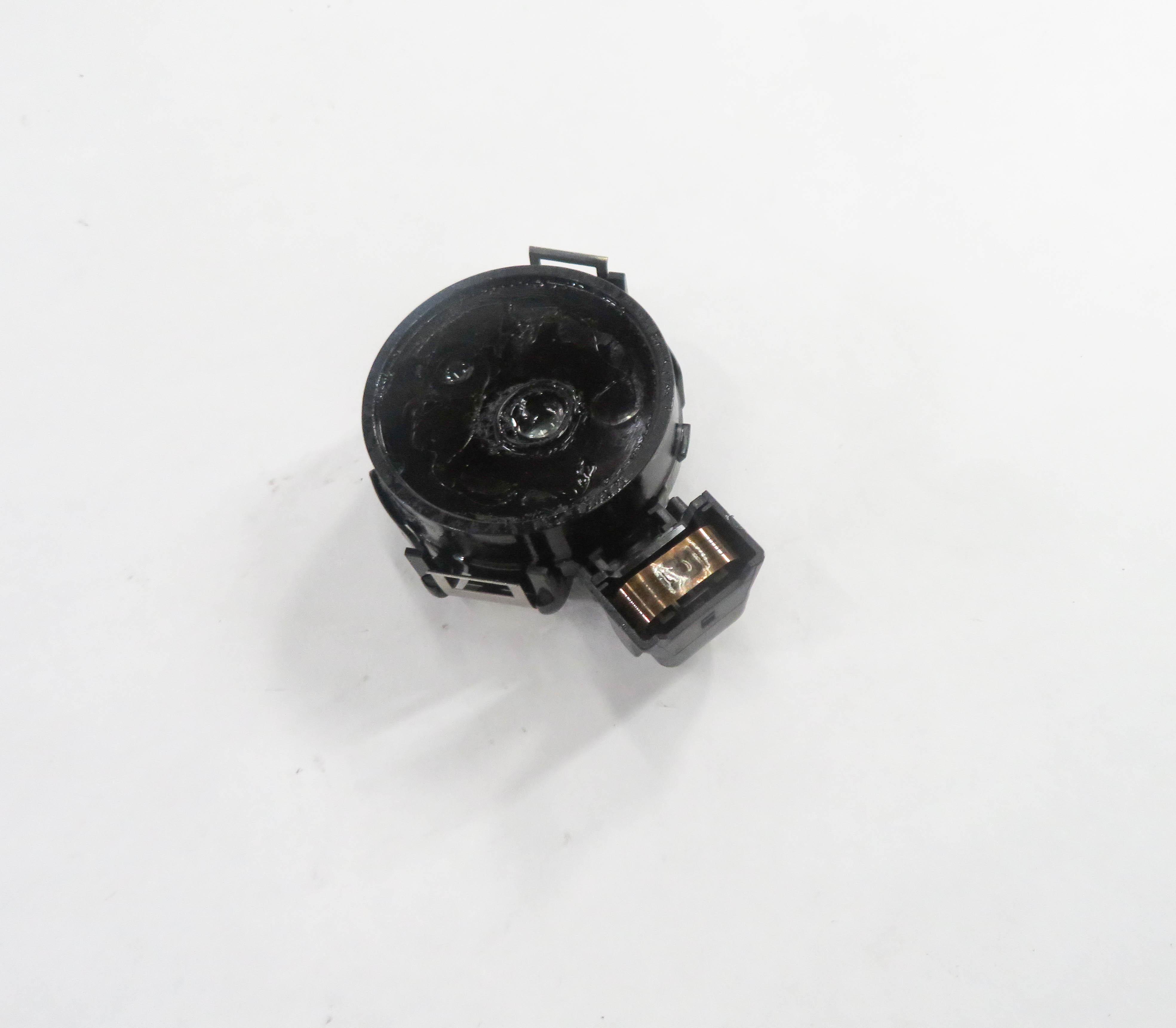 2011 BMW ACTIVEHYBRID 7 (F04) RAIN WATER SOLAR LIGHT SENSOR (RLS) — exact item pictured