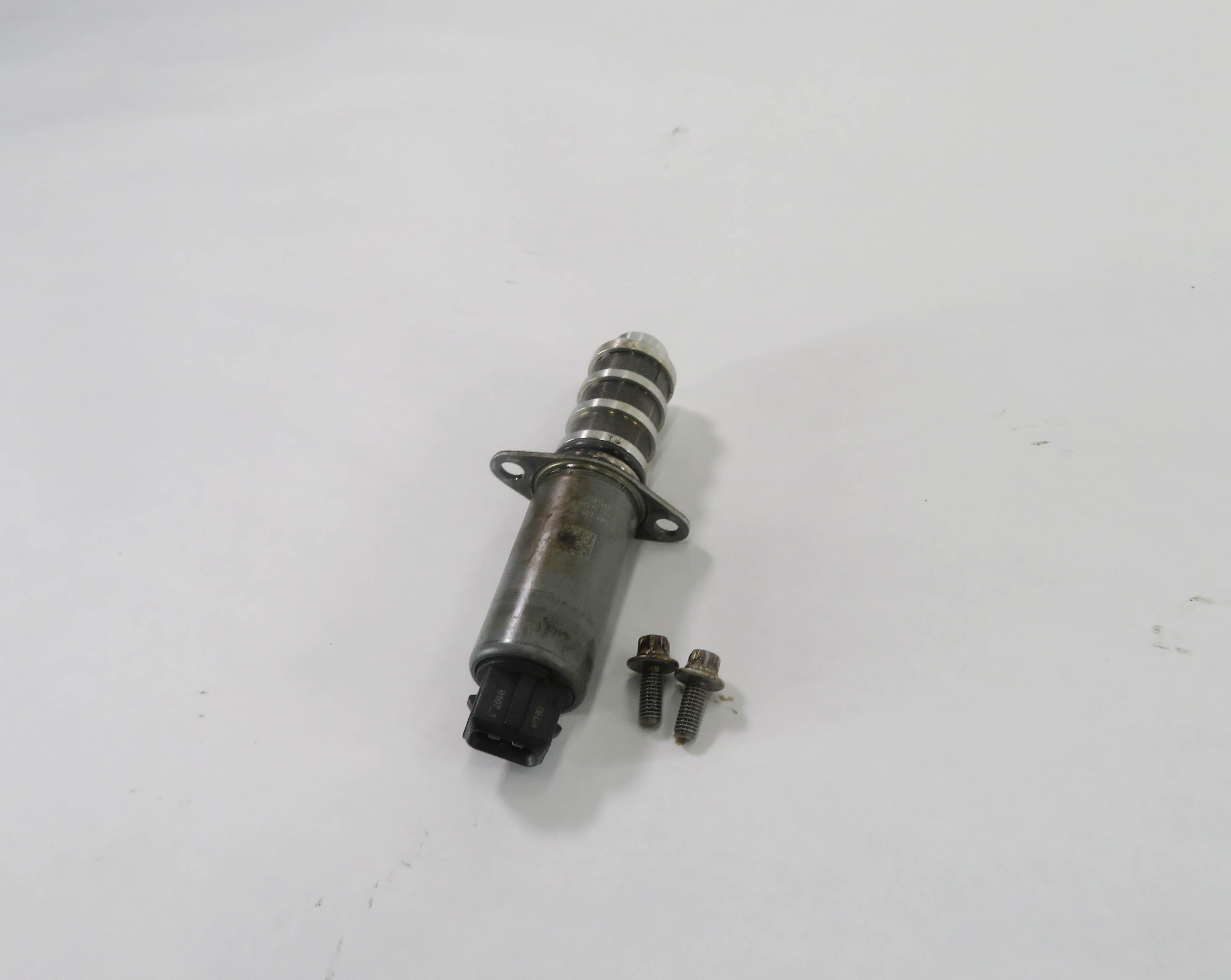 2008 PORSCHE CAYENNE (957) 4.8L TWIN TURBO ENGINE - CAMSHAFT TIMING SOLENOID — exact item pictured
