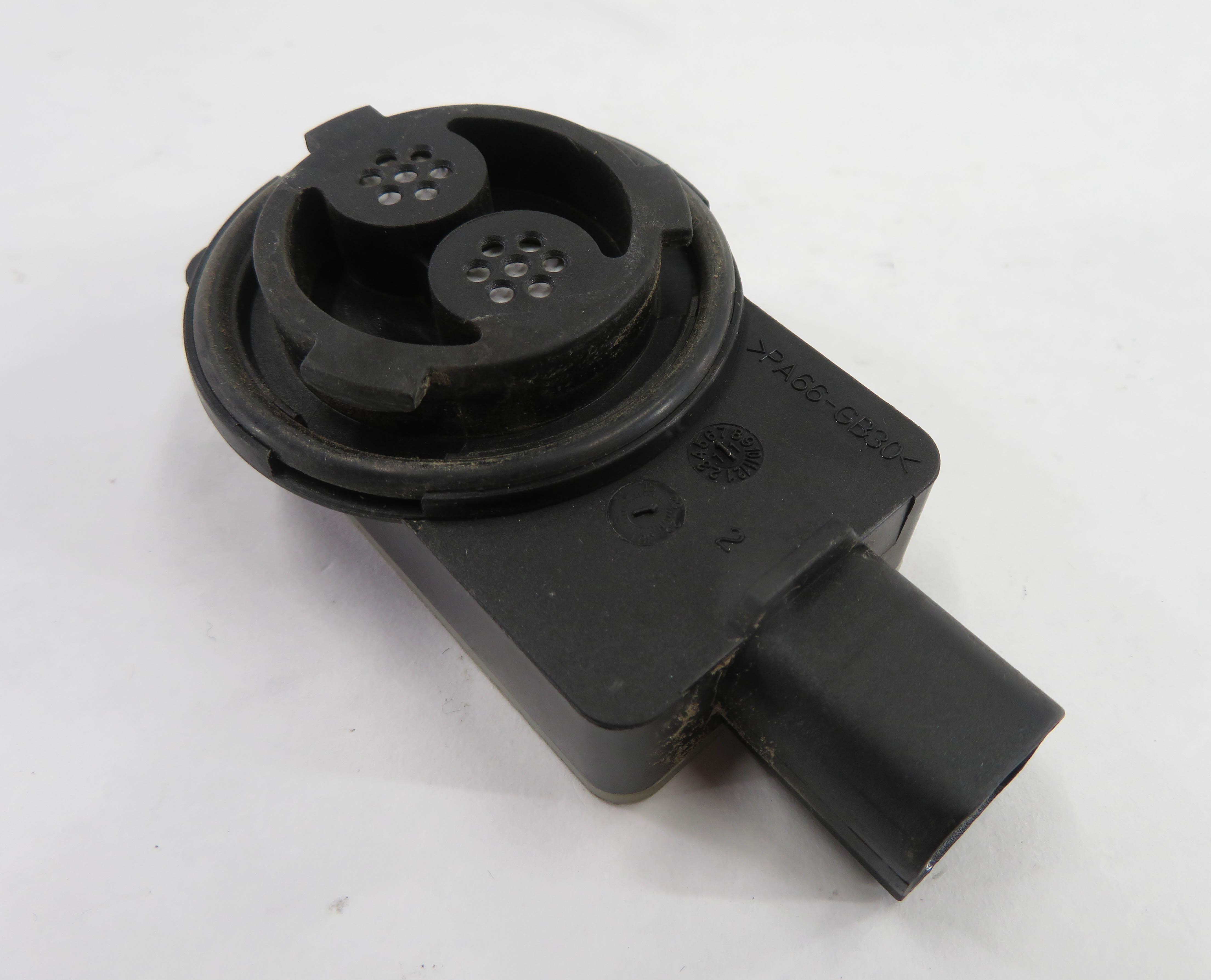 2012 MERCEDES S550 (W221) AIR QUALITY AUTOMATIC RECIRCULATION POLLUTION SENSOR — exact item pictured
