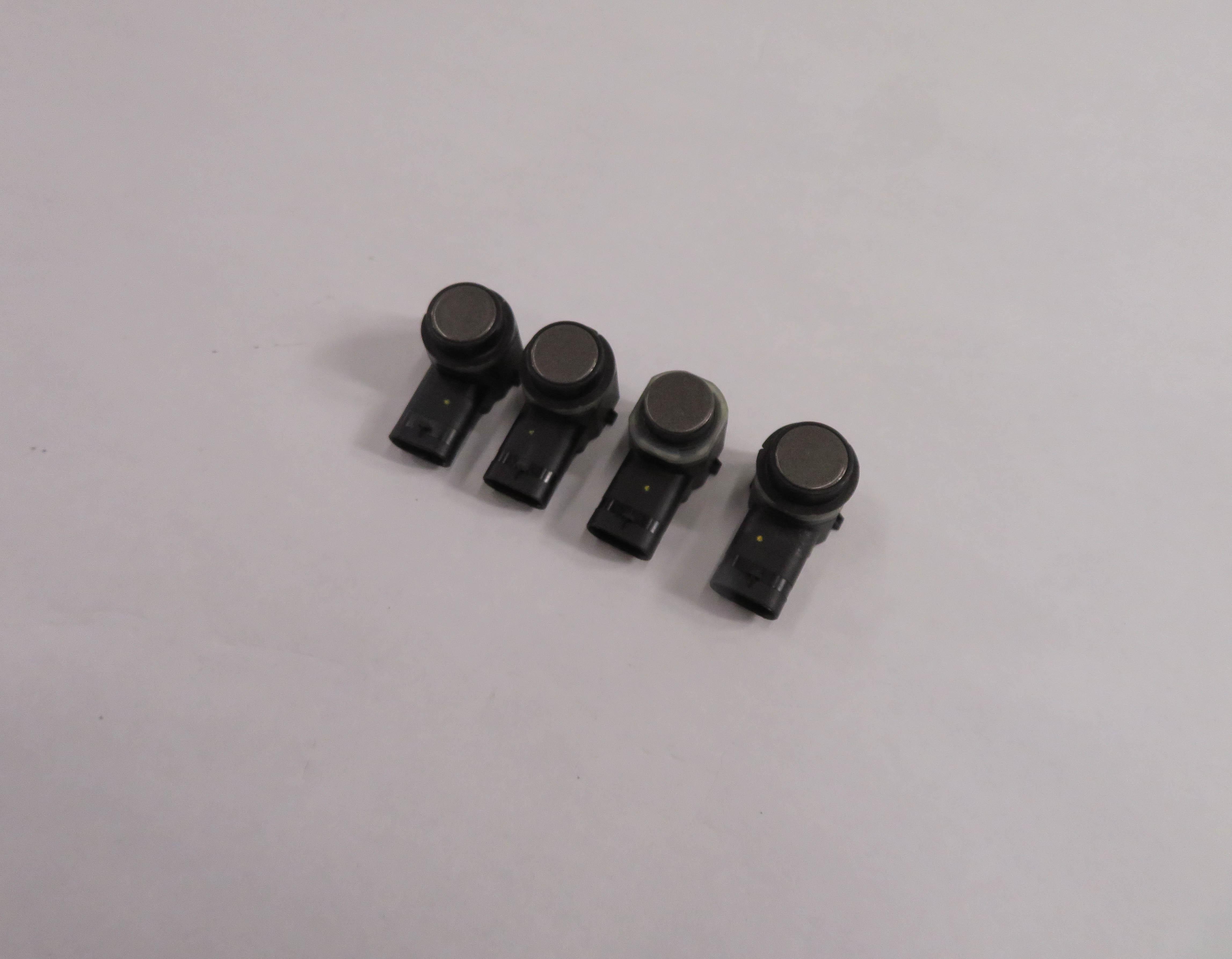 2013 AUDI A6 (C7) REAR PDC PARK DISTANCE SENSOR SET-4 (DAKOTA GRAY METALLIC Y7) — exact item pictured