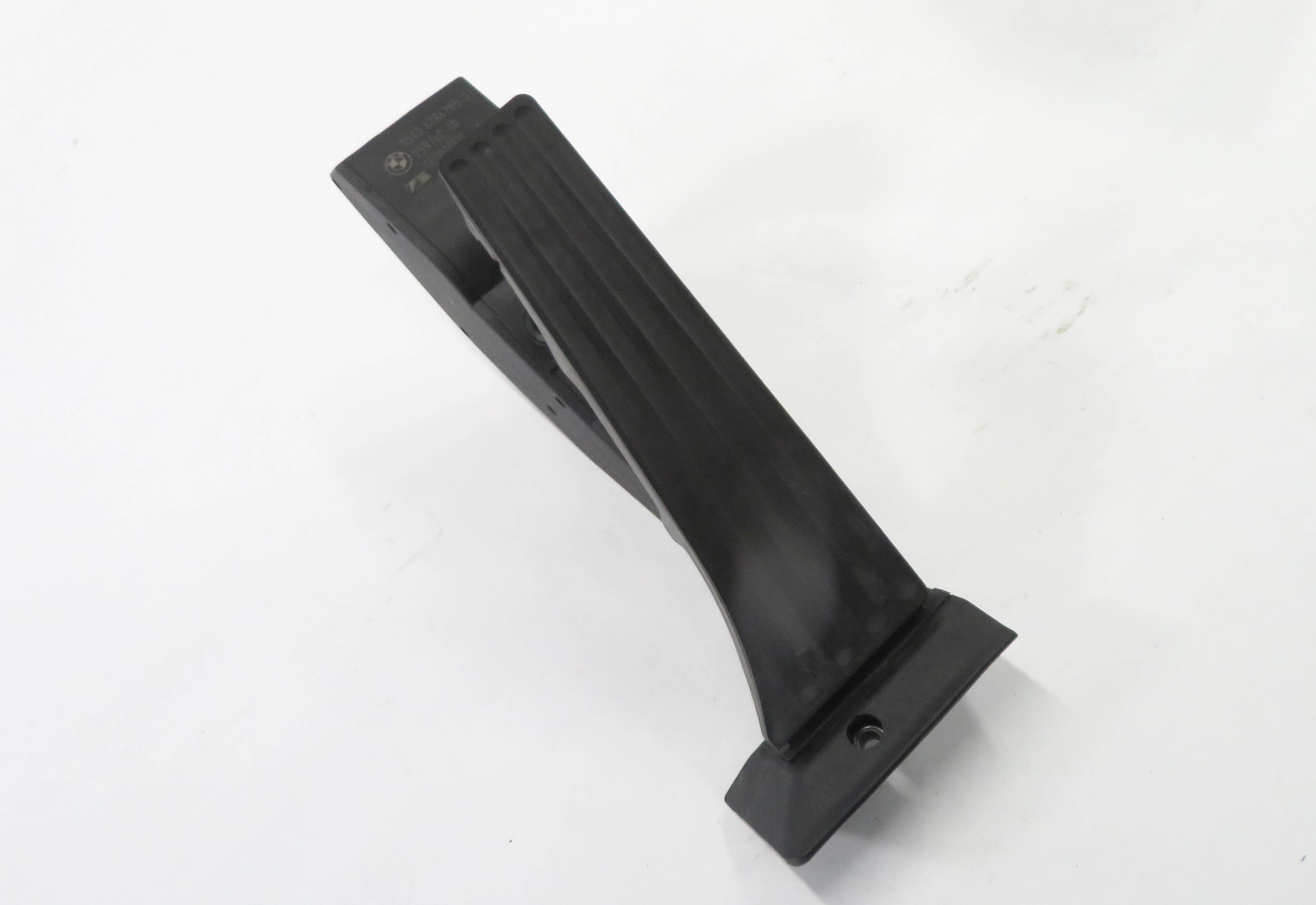 2010 RANGE ROVER (L322) GAS PEDAL FUEL THROTTLE ACCELERATOR FOOT PEDAL — exact item pictured