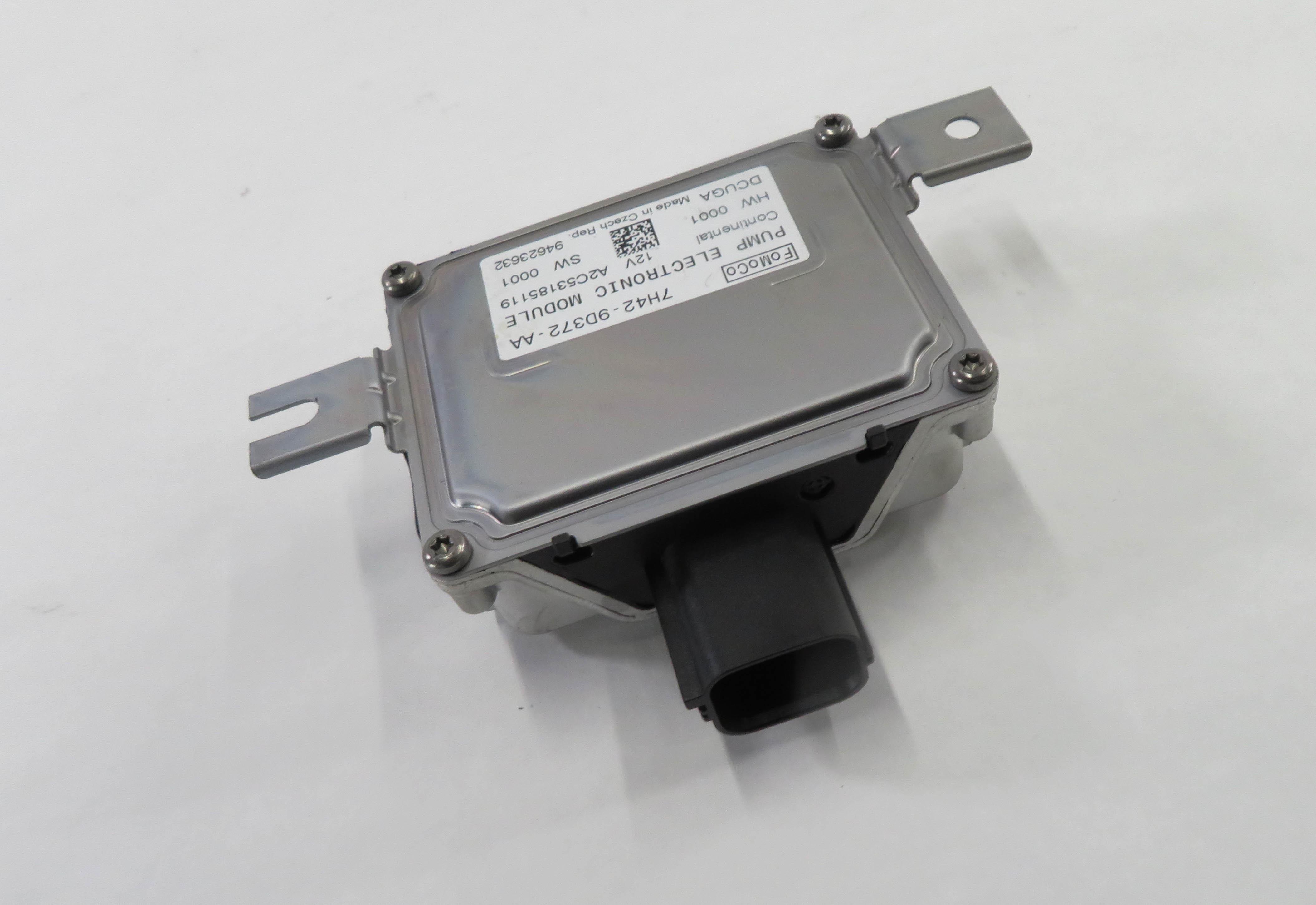 2010 RANGE ROVER (L322) FUEL PUMP CONTROL MODULE — exact item pictured