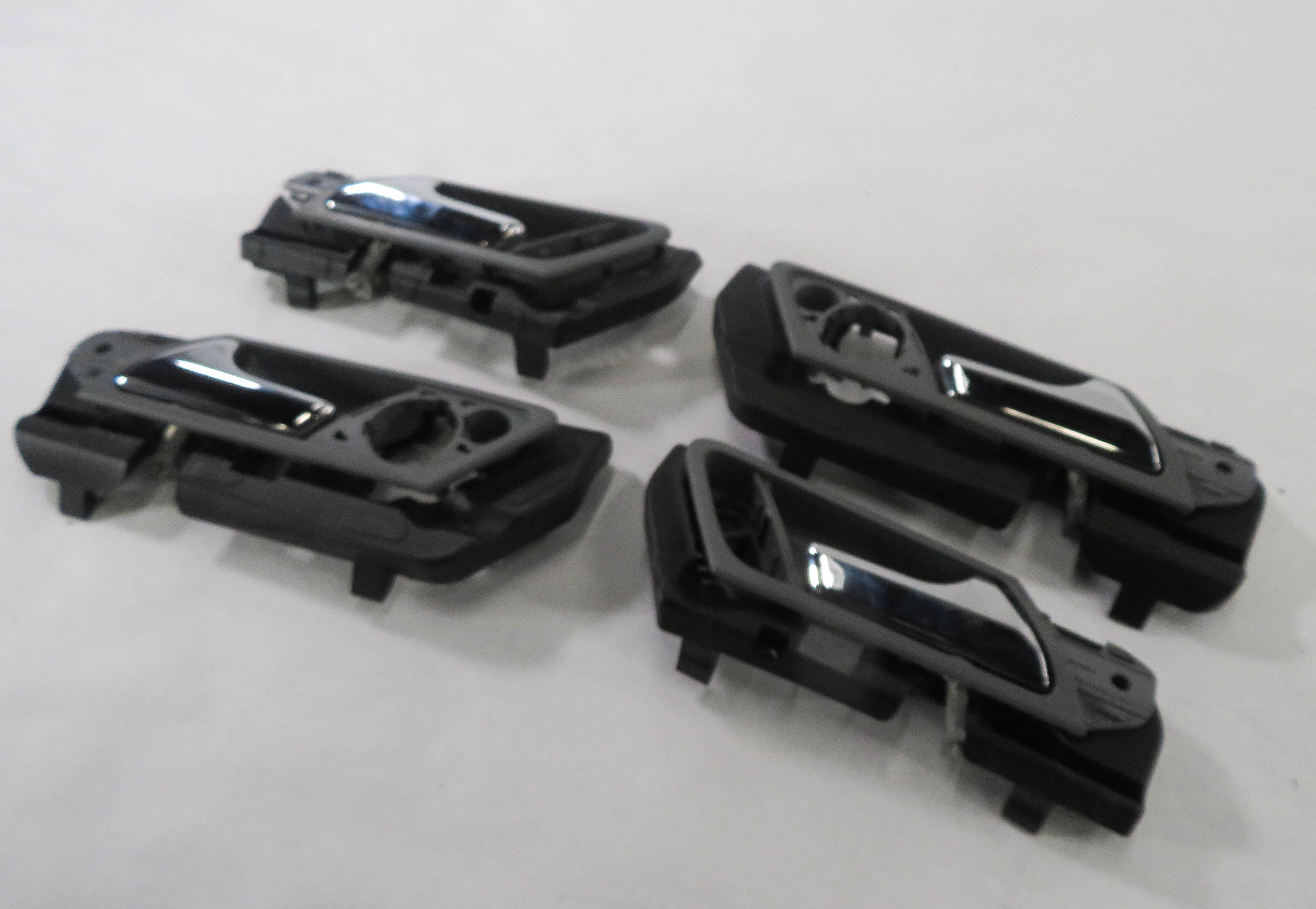 06-12 MERCEDES GL350 GL450 GL550 ML320 ML350 ML450 ML550 DOOR HANDLE SET (GRAY) — exact item pictured