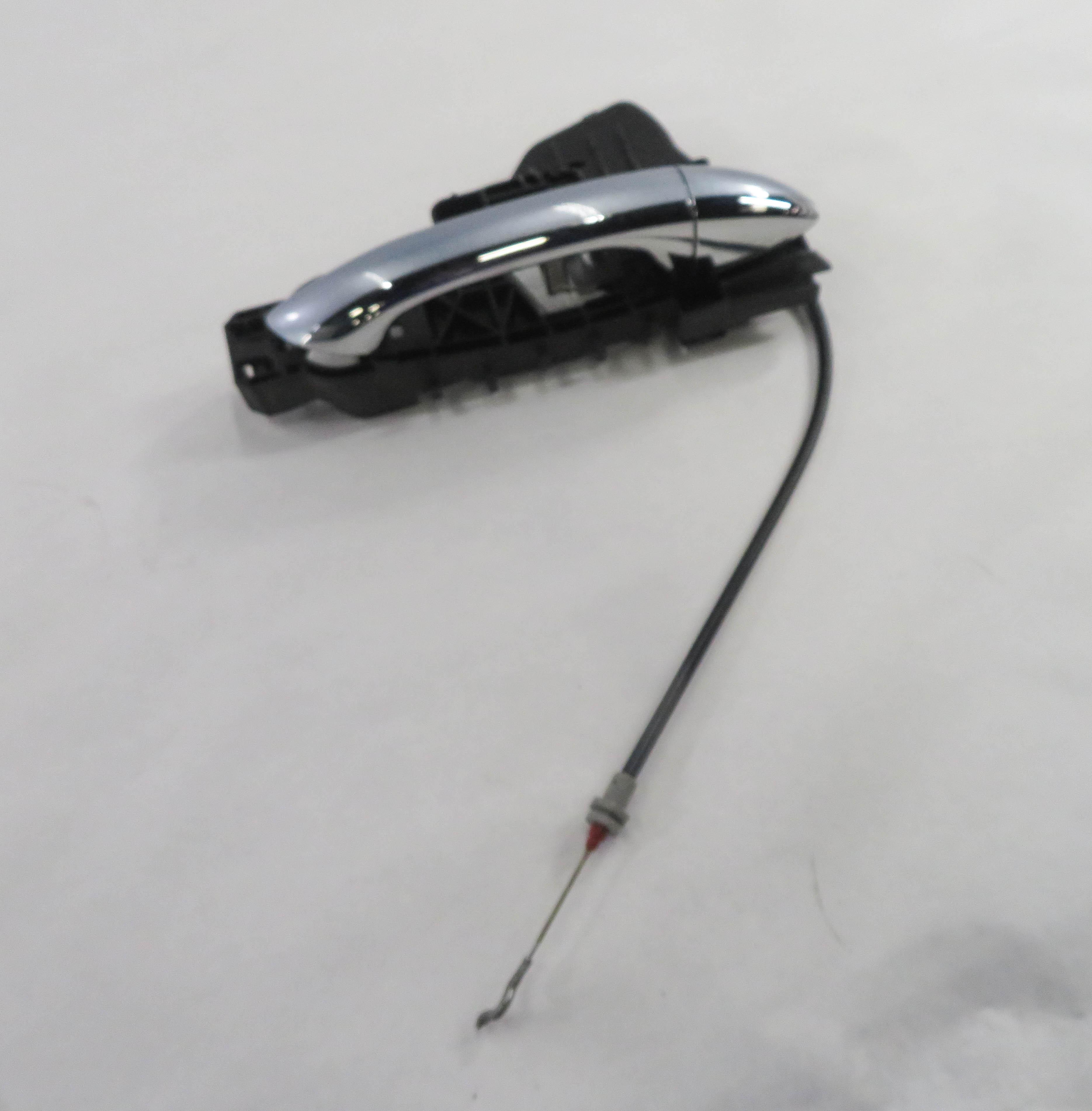 2008 MERCEDES ML320 (W164) RIGHT SIDE REAR EXTERIOR DOOR HANDLE (LASURITE BLUE) — exact item pictured