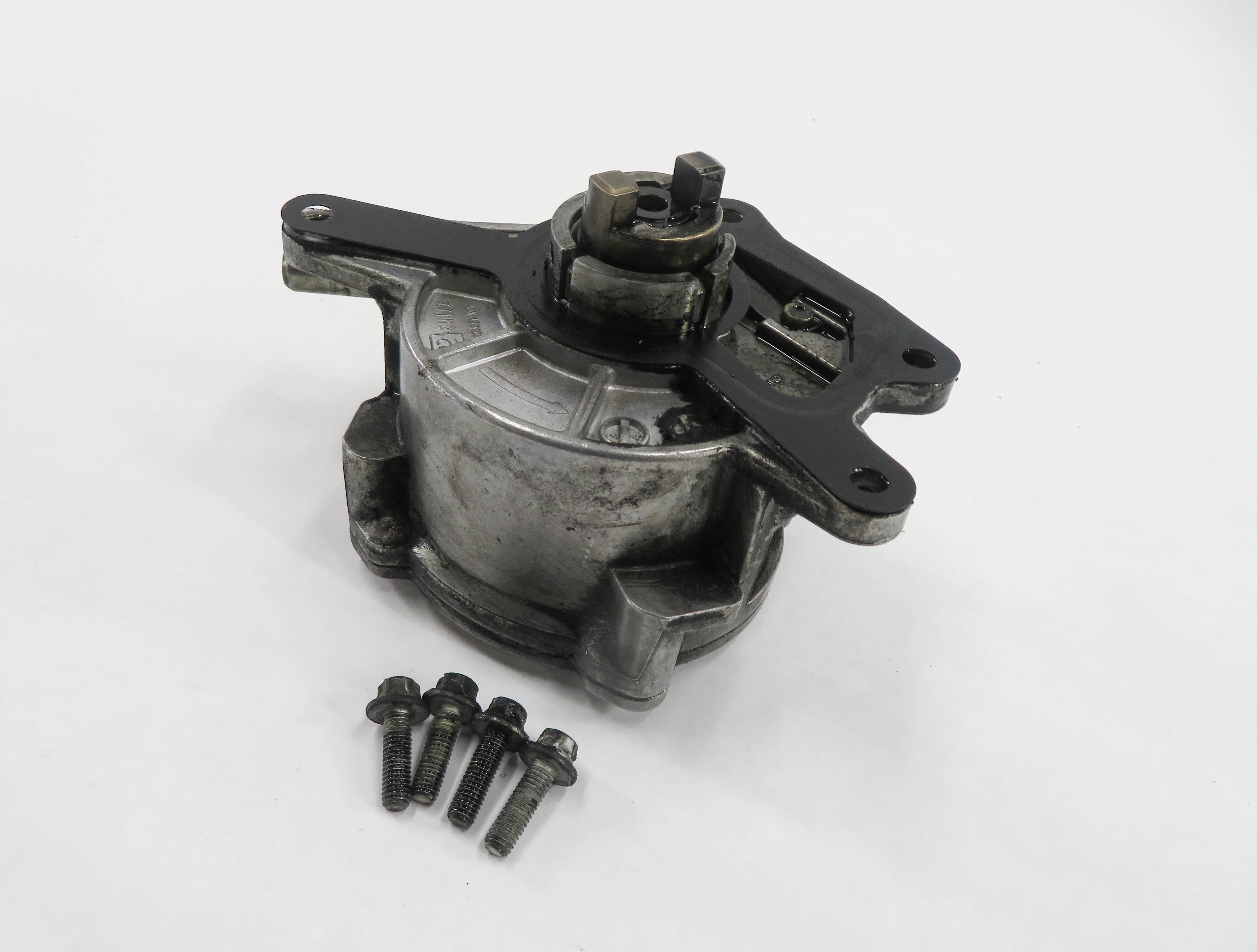 08-13 MERCEDES E320 E350 GL320 GL350 ML320 ML350 R350 - 3.0L DIESEL VACUUM PUMP — exact item pictured