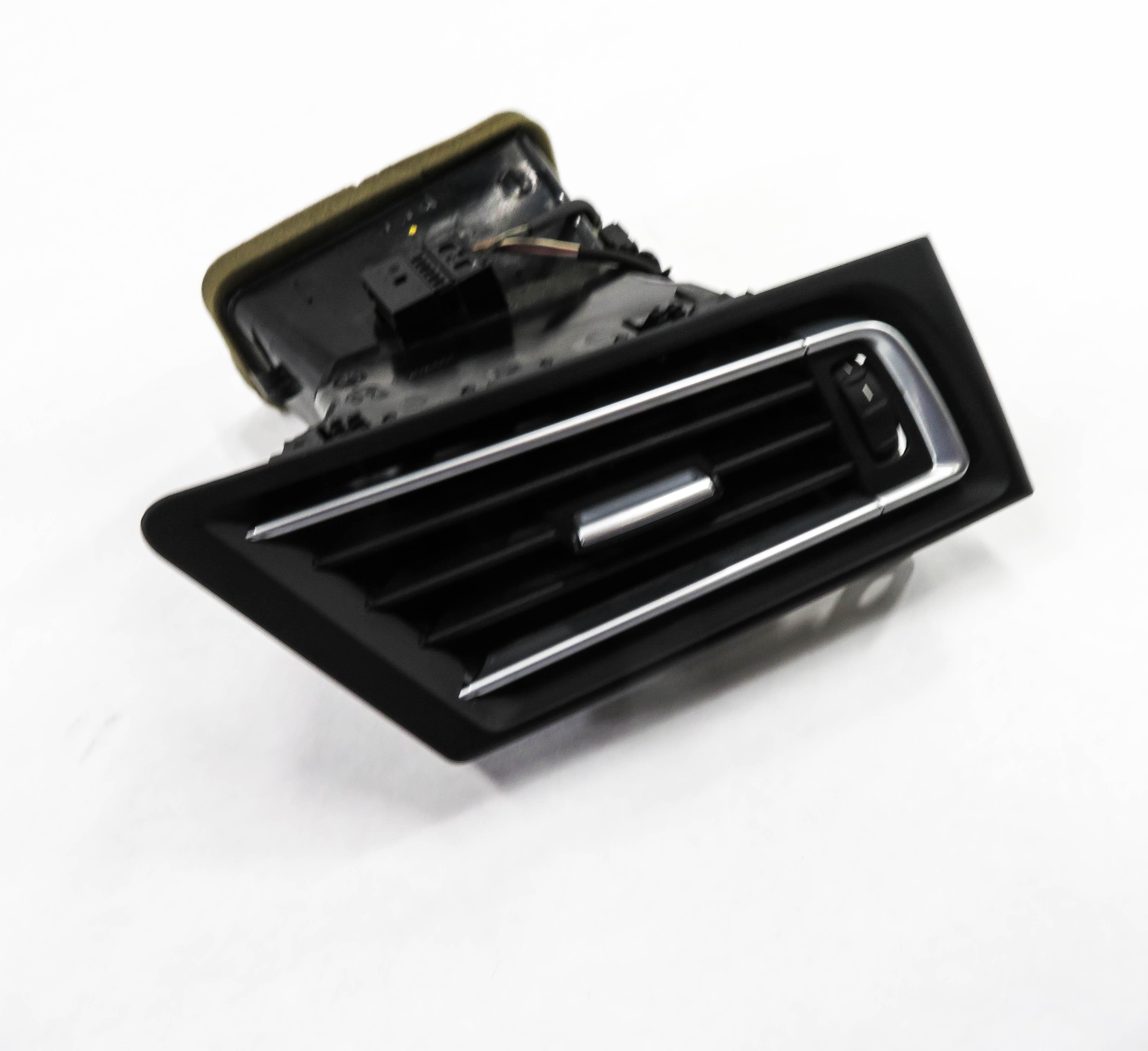 2011 BMW 750i (F01) RIGHT FRONT PASSENGER DASH HEATER A/C AIR VENT — exact item pictured