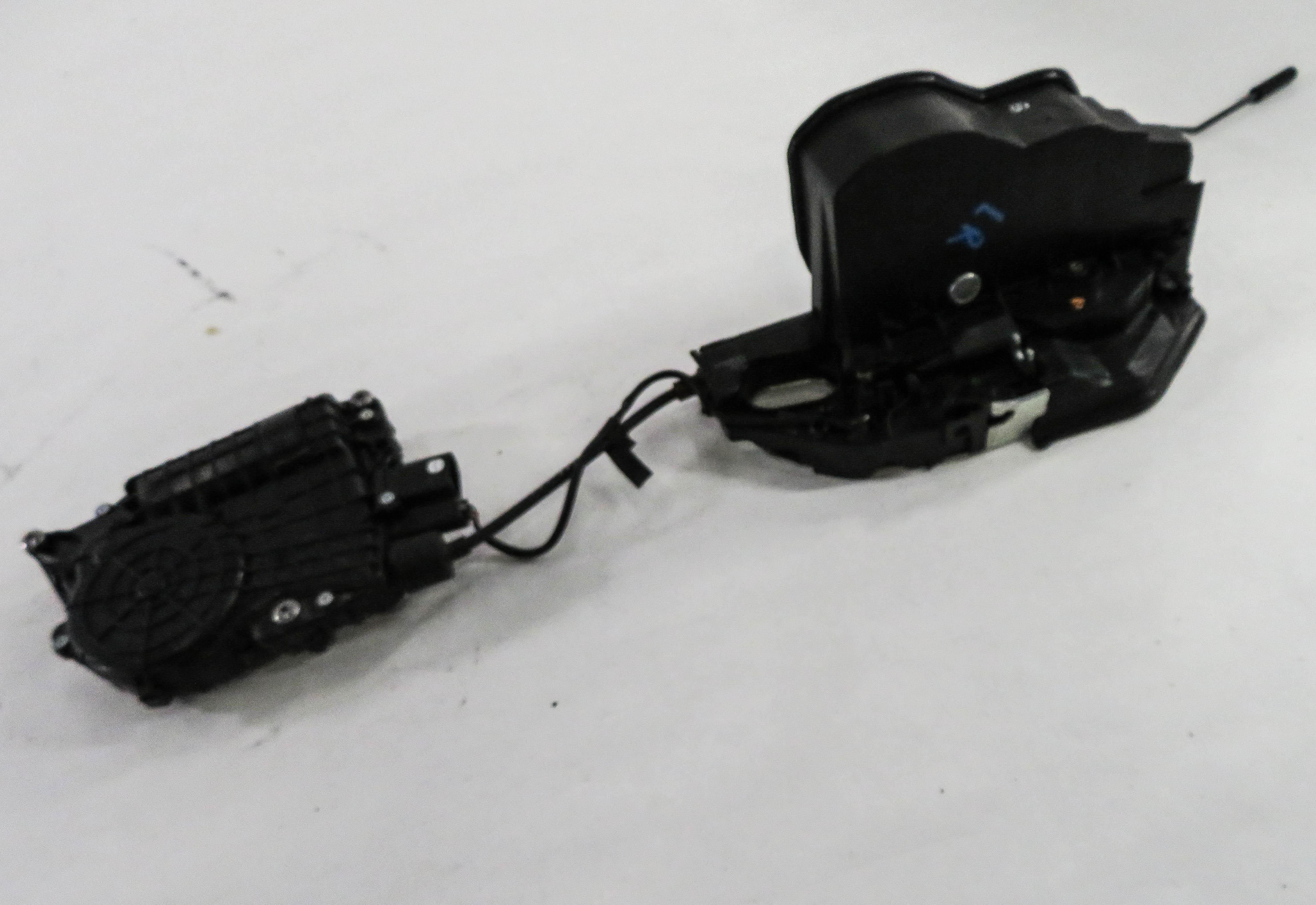 2011-2015 BMW 740i 750i 760i (F01) LEFT SIDE REAR DOOR LOCK LATCH (SOFT CLOSE) — exact item pictured