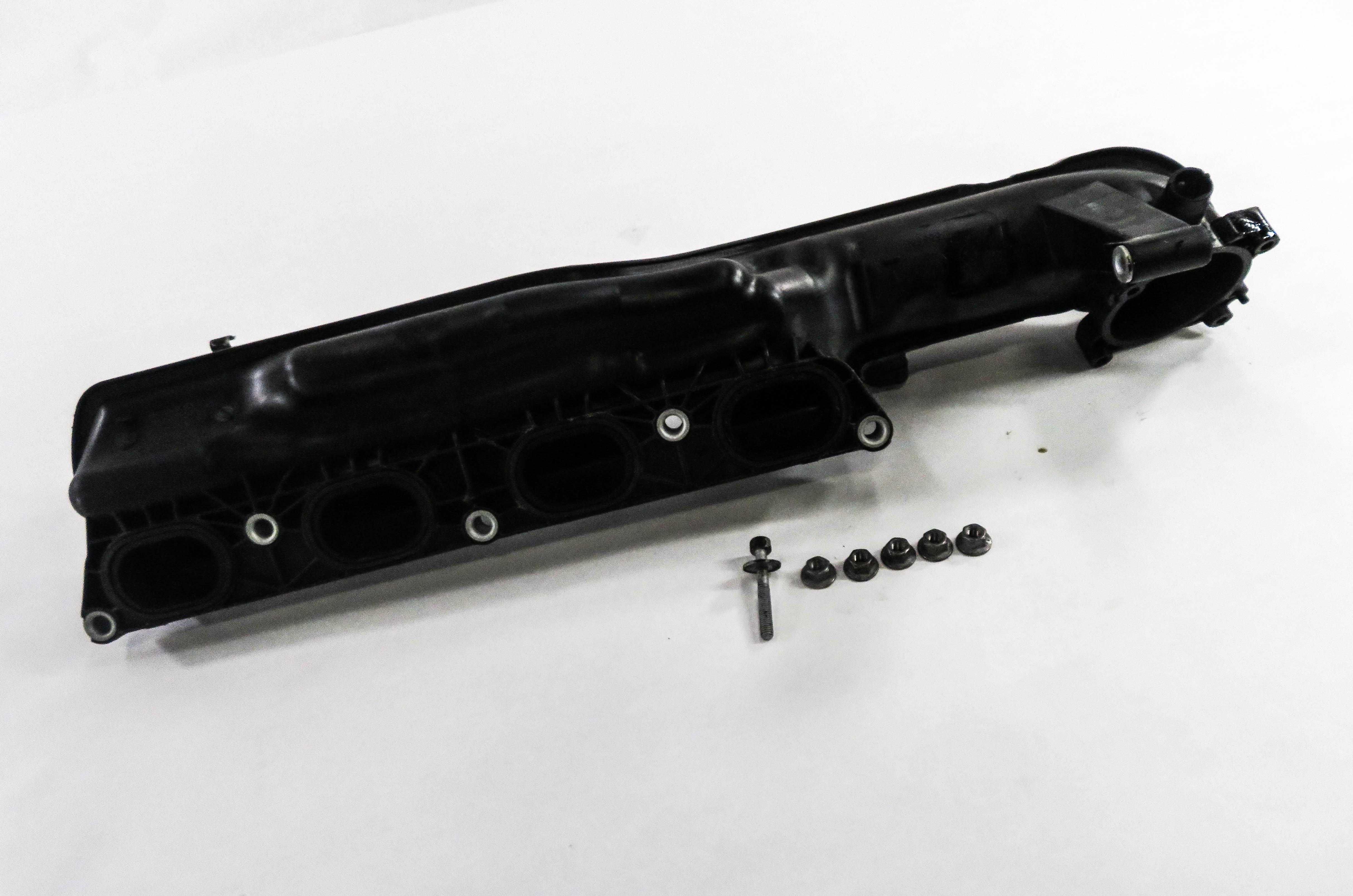 08-14 BMW 550i 650i 750i X5 X6 (F01 F10 E70 E71) 4.4L N63 RIGHT INTAKE MANIFOLD — exact item pictured