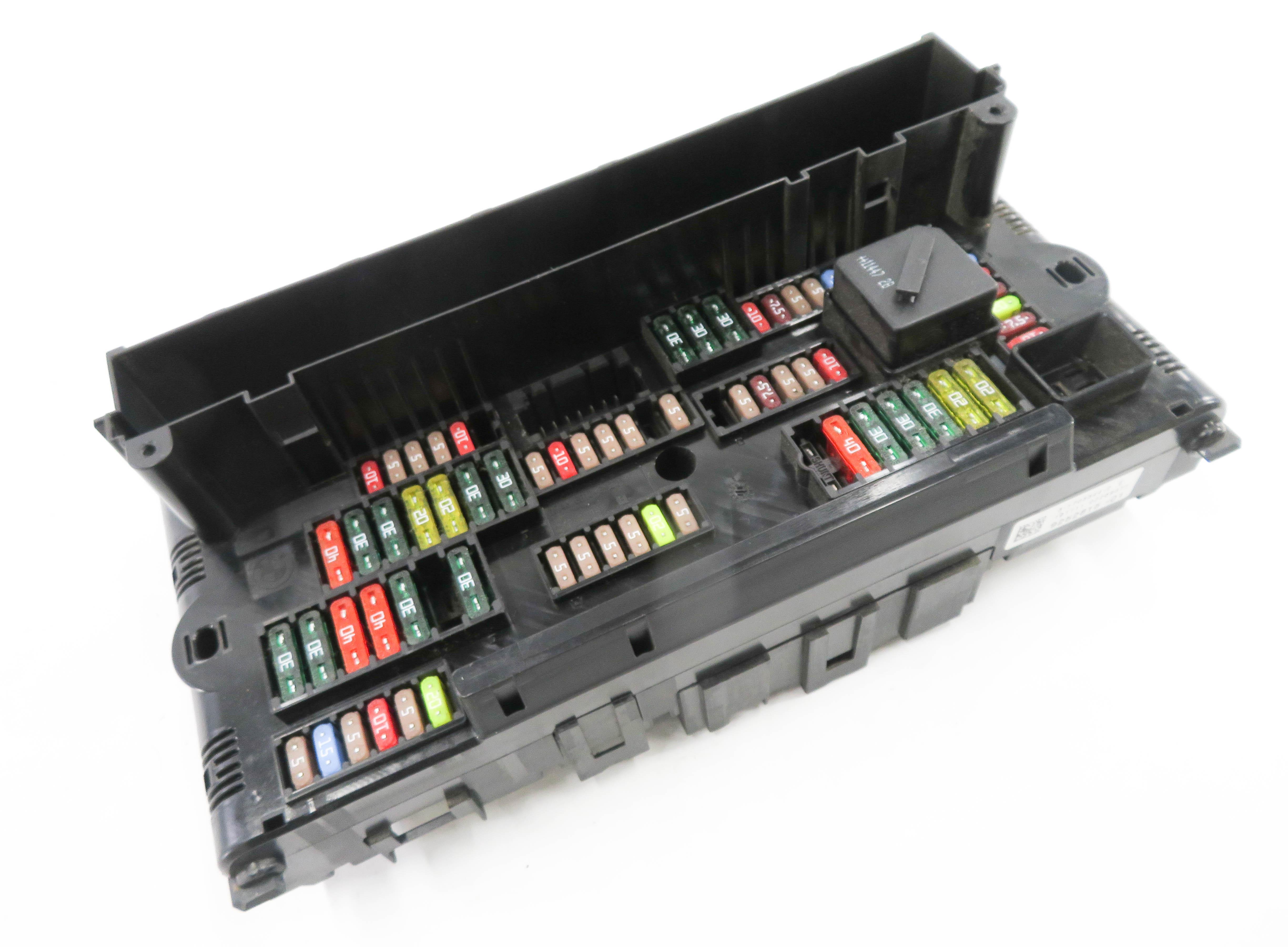 2012 BMW 535i (F10) FRONT POWER DISTRIBUTION FUSE BOX — exact item pictured