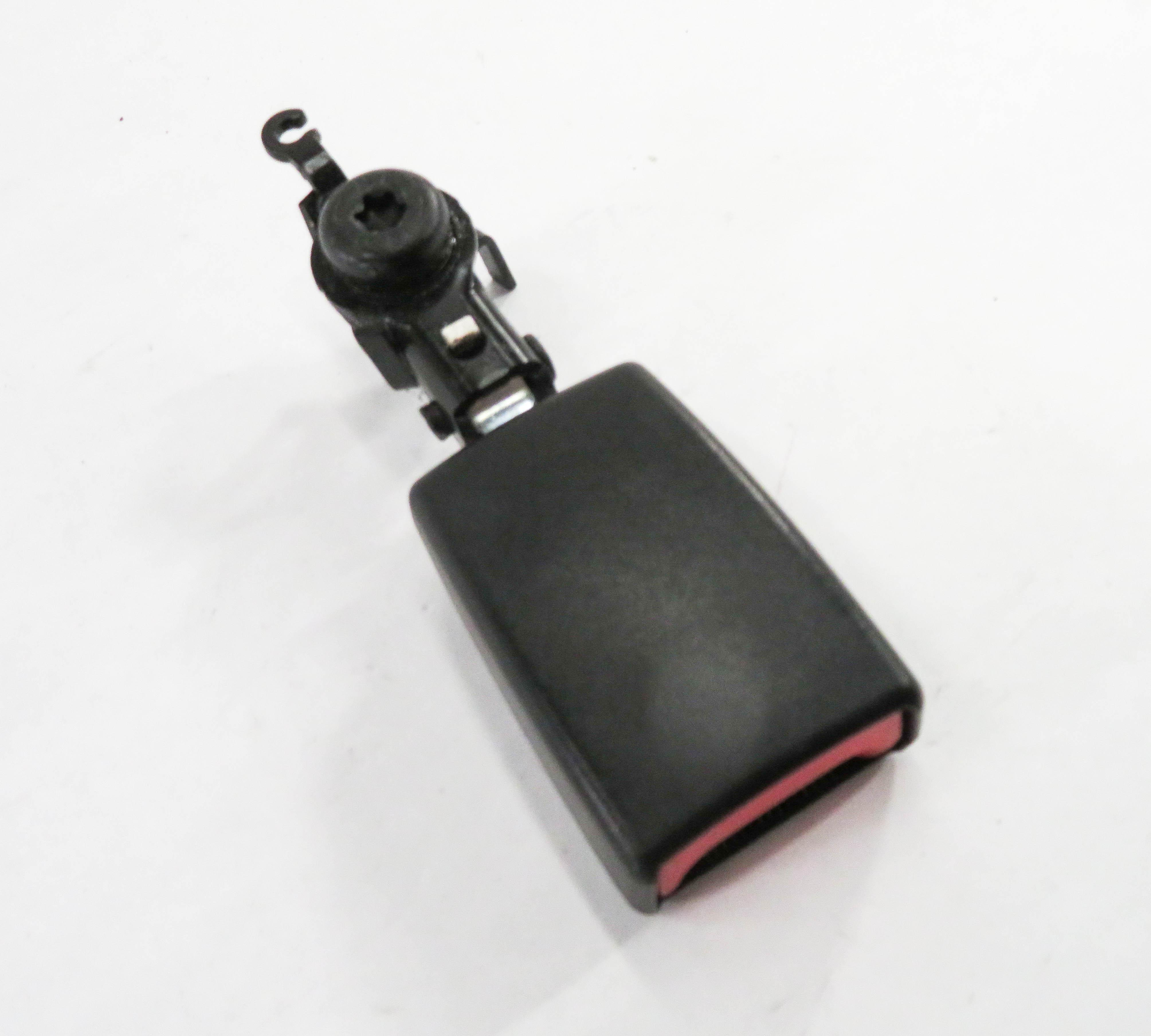 2013 RANGE ROVER SPORT (L320) REAR 2nd ROW SEAT RIGHT SEATBELT BUCKLE RECEIVER — exact item pictured