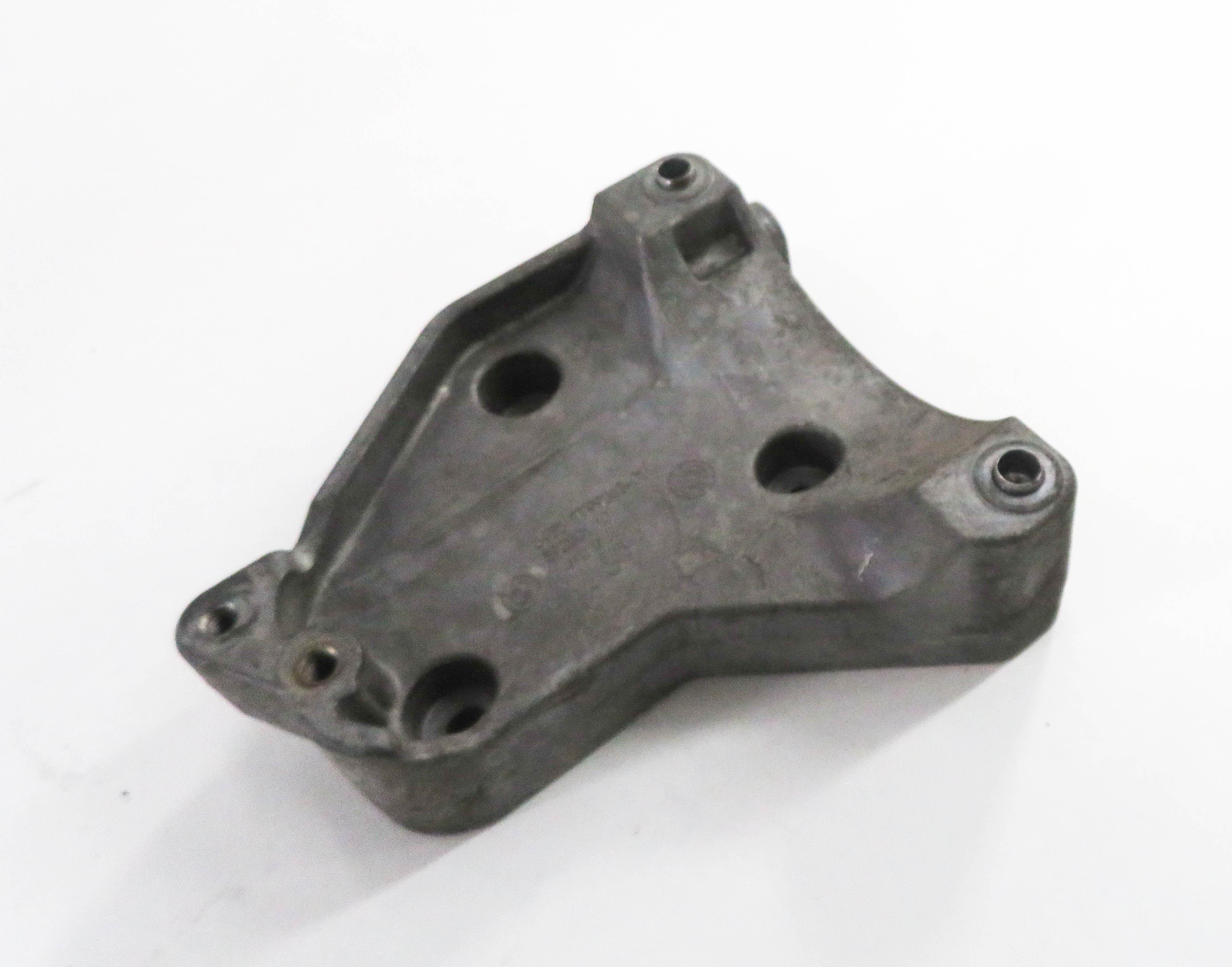 2011 BMW X5 (E70) 3.0L M57Y DIESEL ENGINE - A/C COMPRESSOR MOUNT BRACKET — exact item pictured