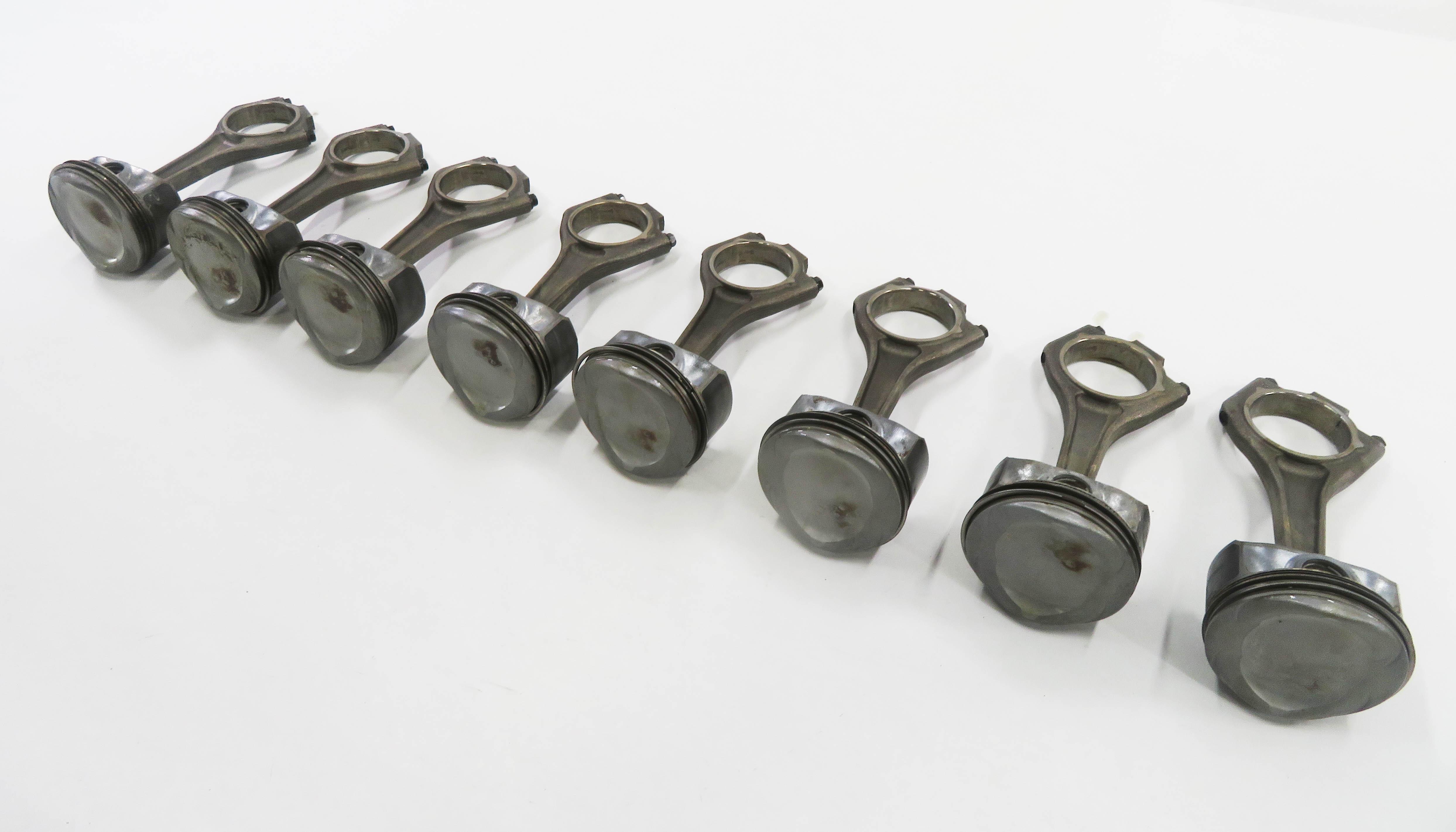 2010 LAND ROVER LR4 - 5.0L AJ133 V8 ENGINE - PISTON w/ CONNECTING ROD SET-8 — exact item pictured