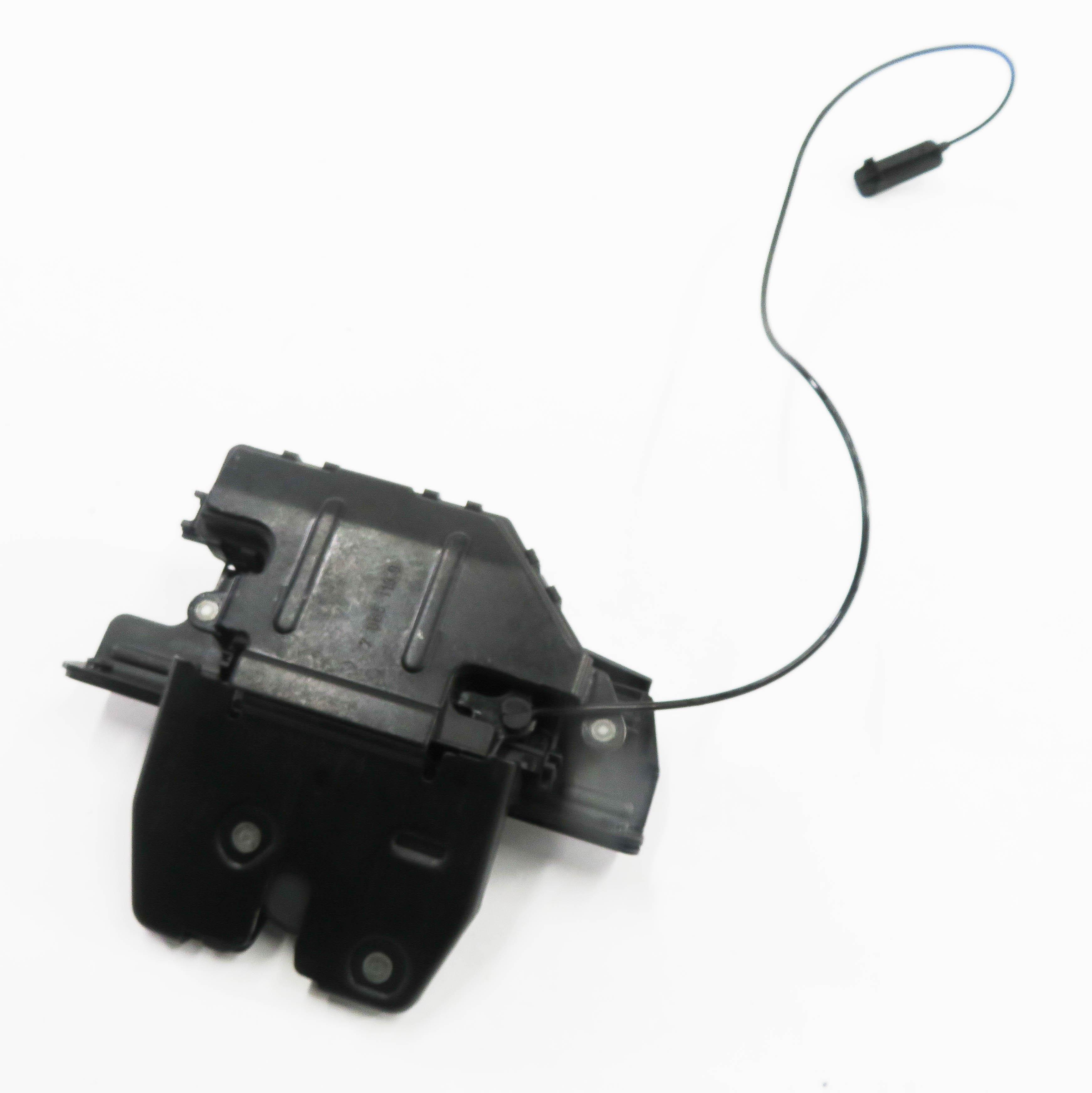2011 RANGE ROVER (L322) REAR TRUNK LOCK LATCH ACTUATOR — exact item pictured