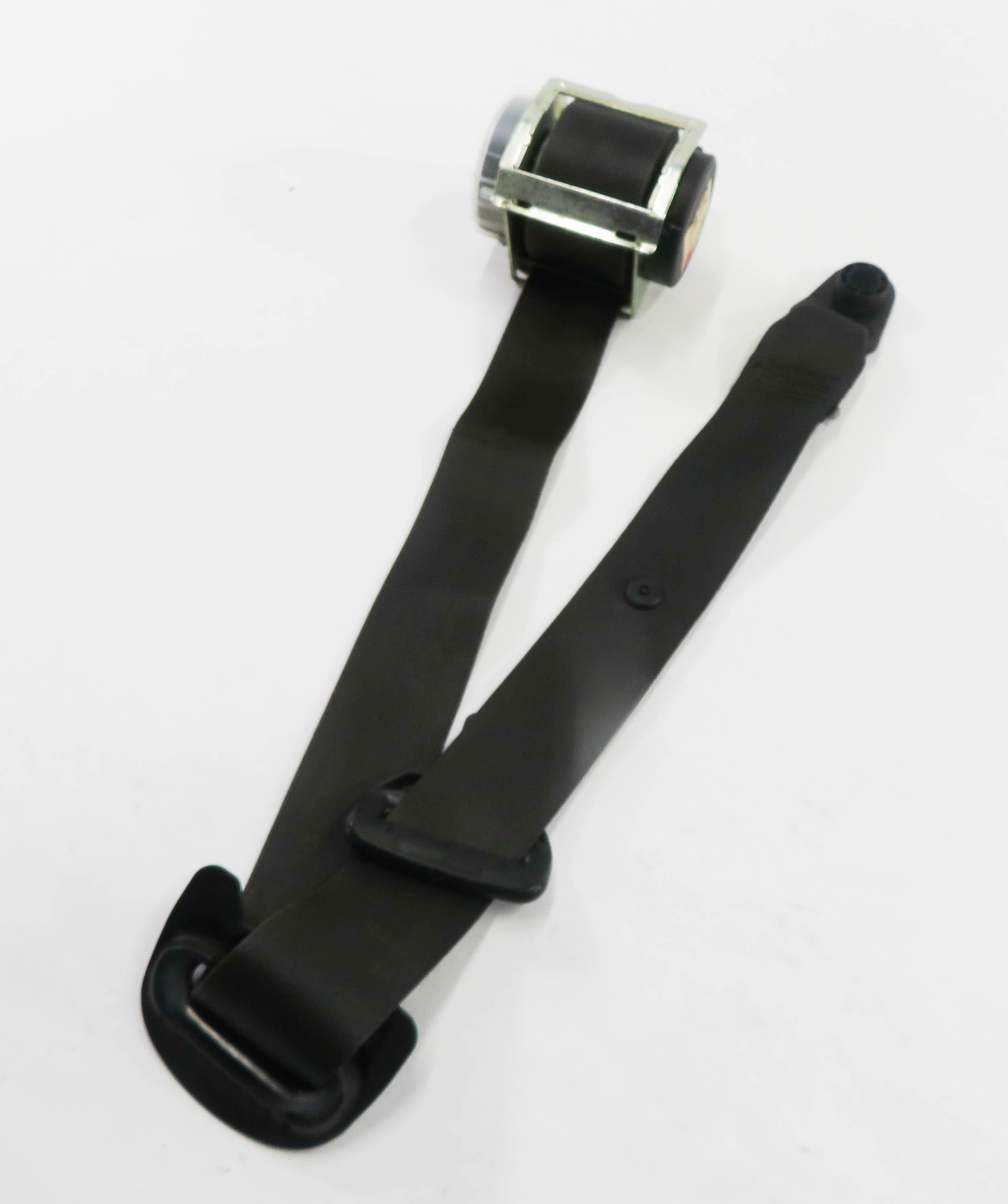 2005-2006 LR3 / RANGE ROVER SPORT (L320) LEFT FRONT SEATBELT RETRACTOR (BLACK) — exact item pictured
