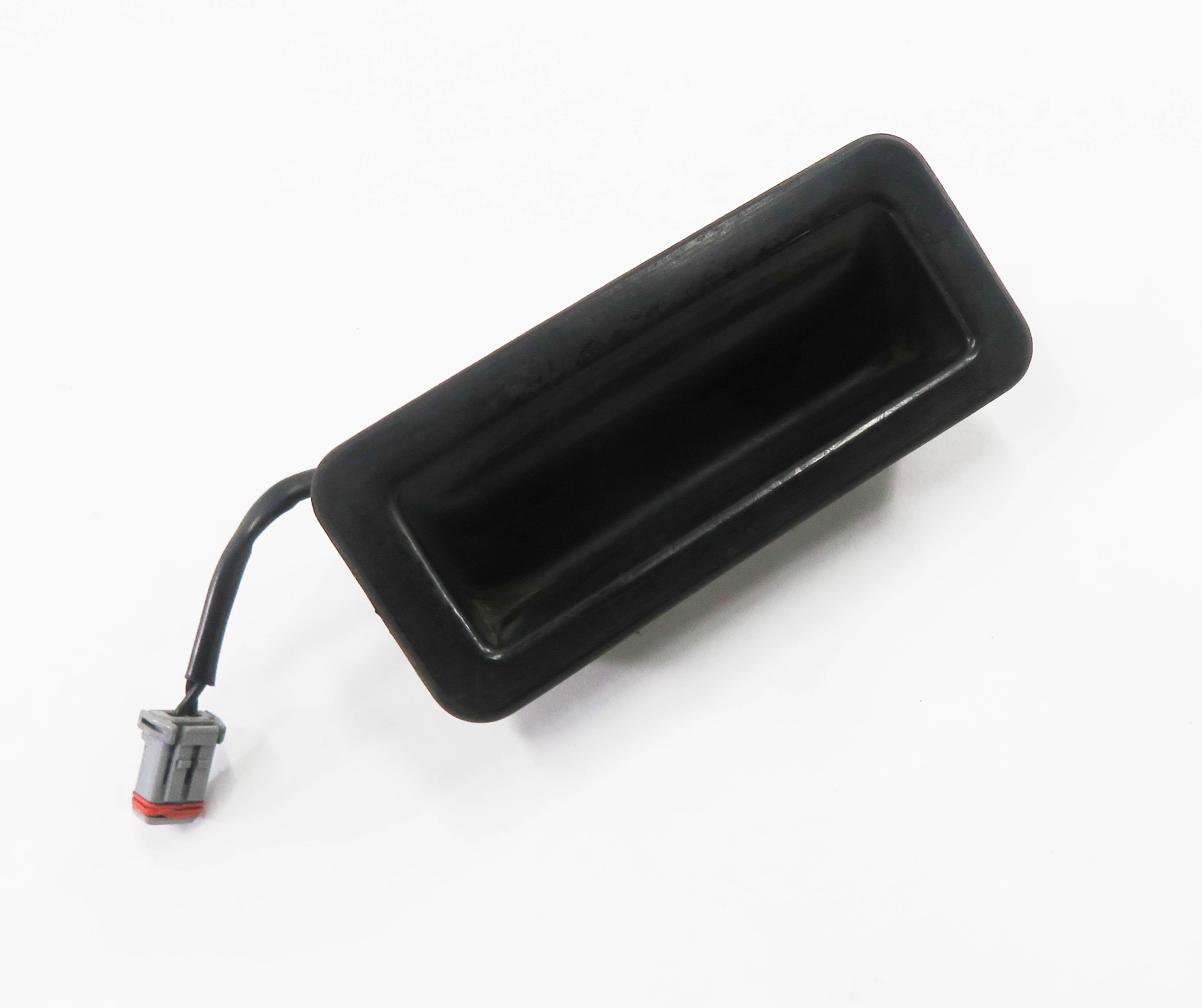 2006 RANGE ROVER SPORT (L320) REAR TRUNK RELEASE HANDLE SWITCH BUTTON — exact item pictured