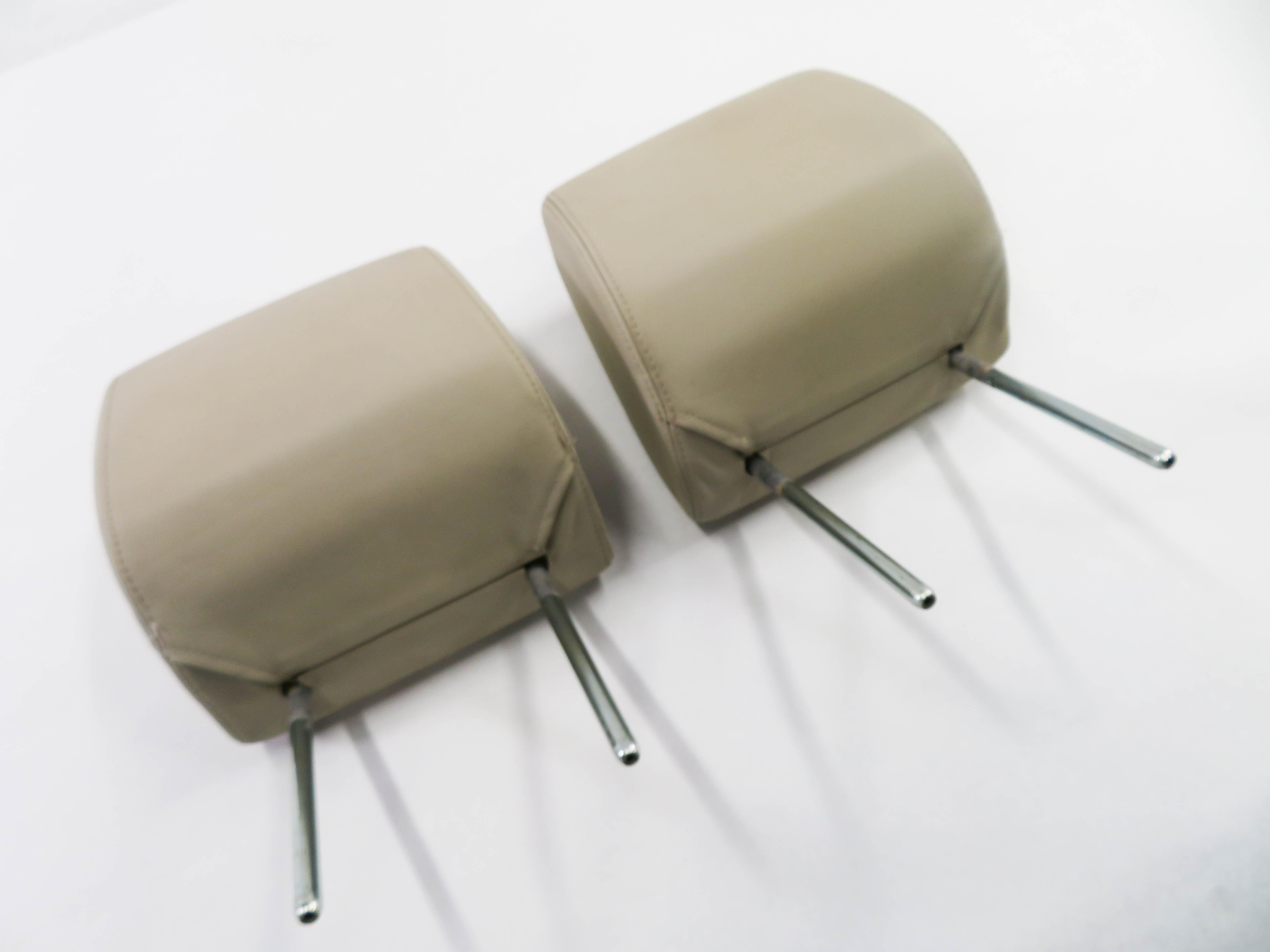 2006 RANGE ROVER SPORT (L320) FRONT LEFT & RIGHT HEADREST SET-2 (IVORY LEATHER) — exact item pictured