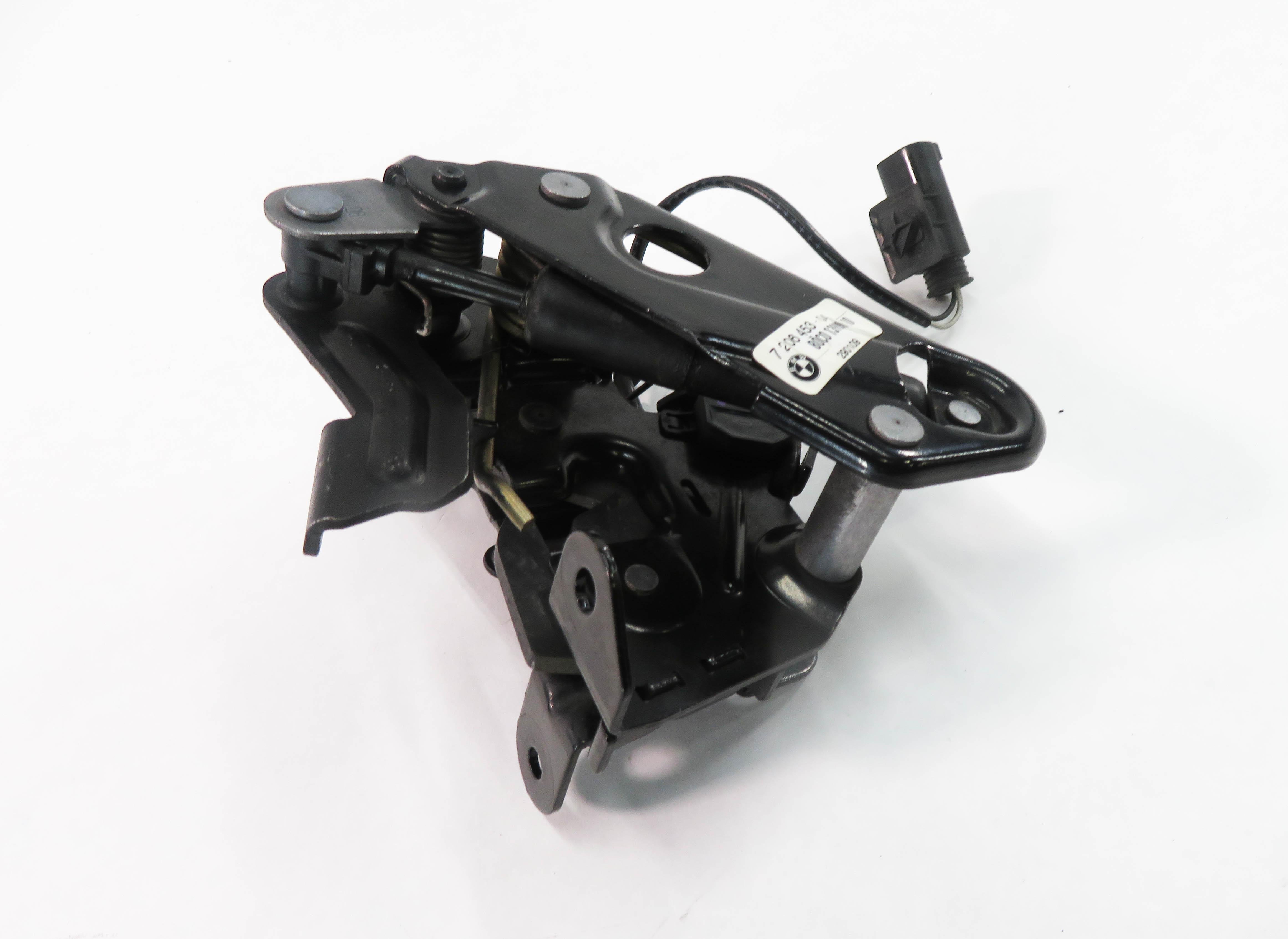 2009 BMW 750i (F01) LEFT FRONT DRIVER LOWER HOOD LOCK LATCH — exact item pictured