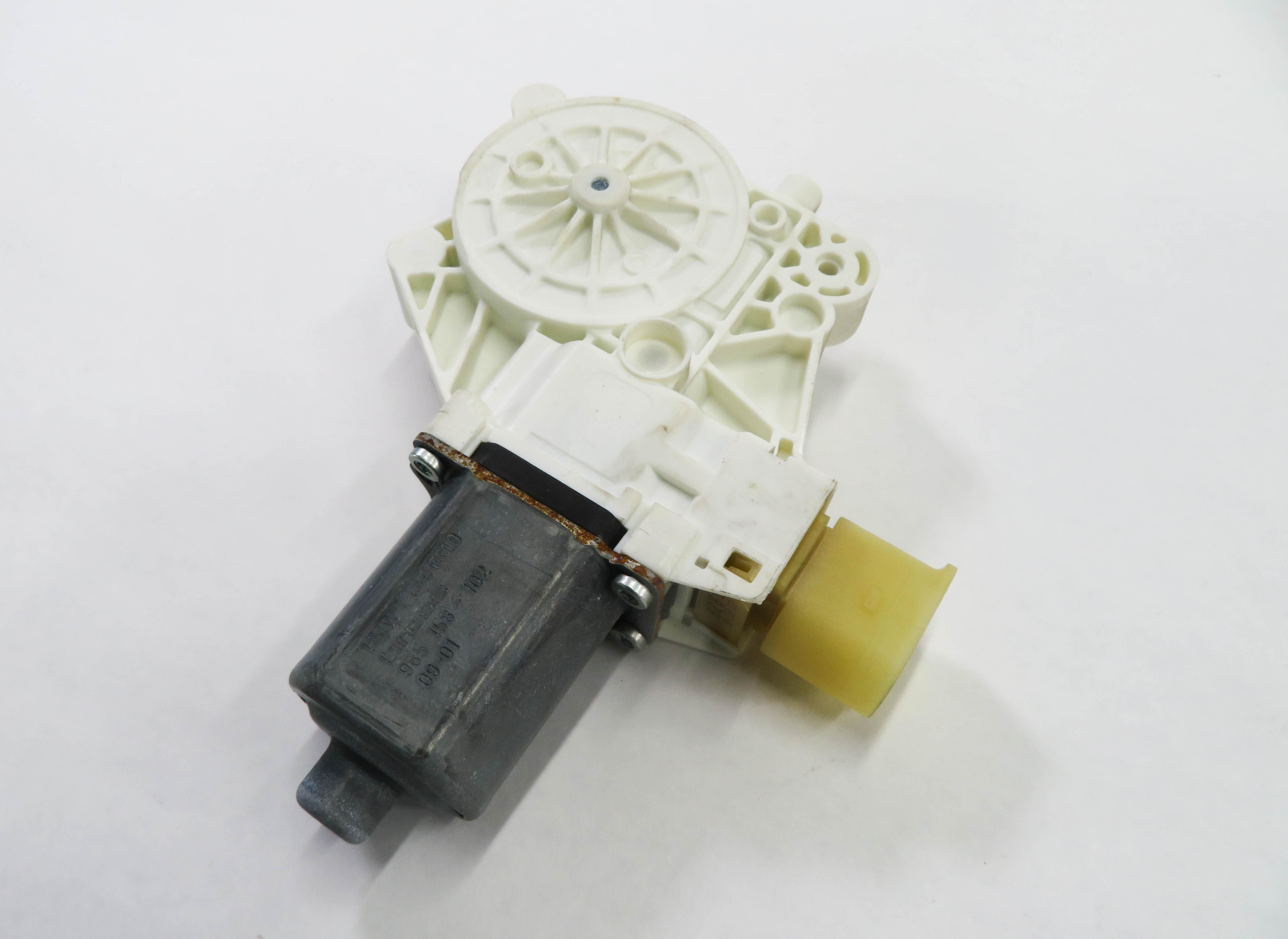 09-18 BMW 740i 750i 760i (F01) LEFT DRIVER SIDE WINDOW MOTOR (FITS FRONT & REAR) — exact item pictured