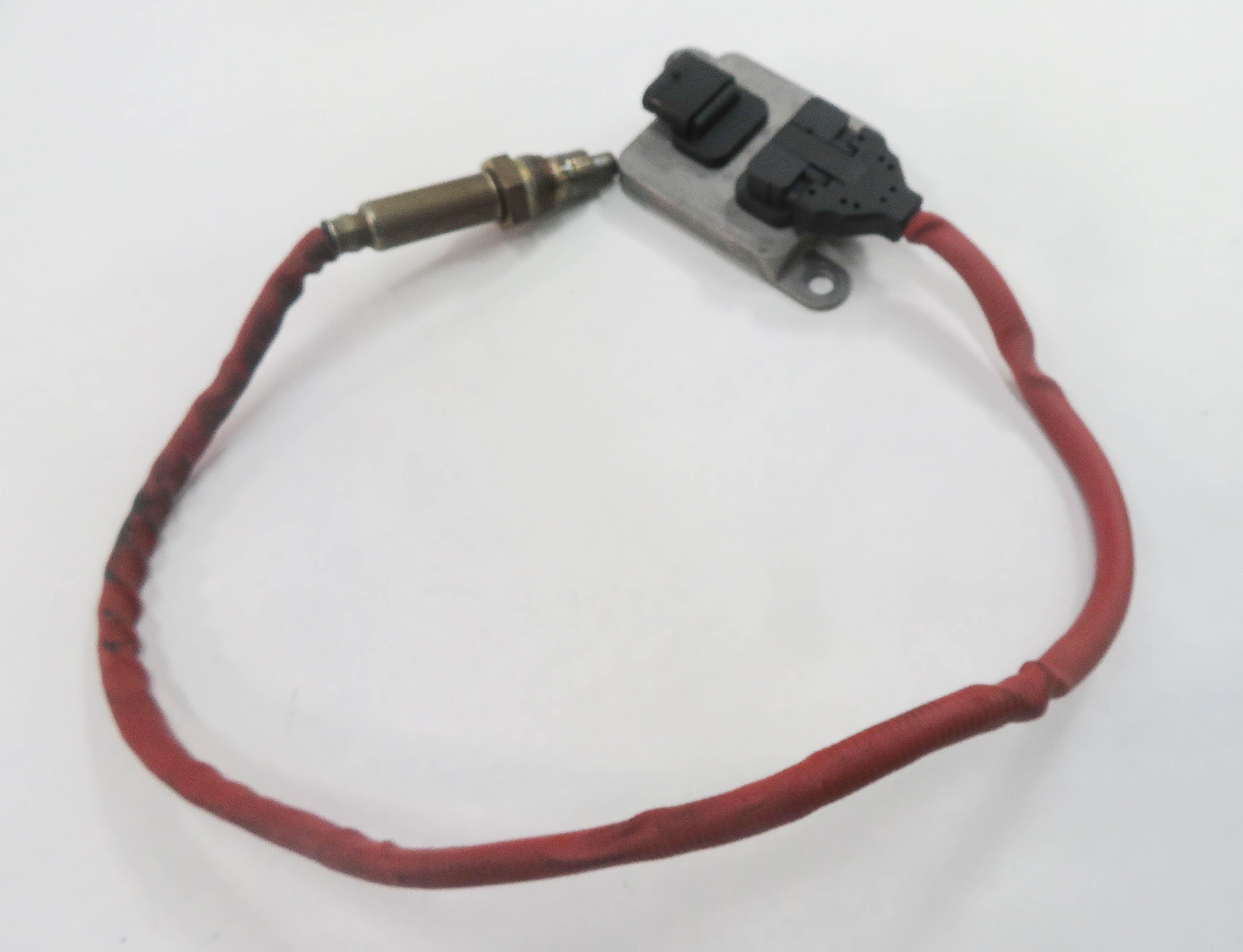 2010 BMW 335D (E90) 3.0L M57Y DIESEL ENGINE - NOX NITROGEN OXIDE SENSOR MODULE — exact item pictured