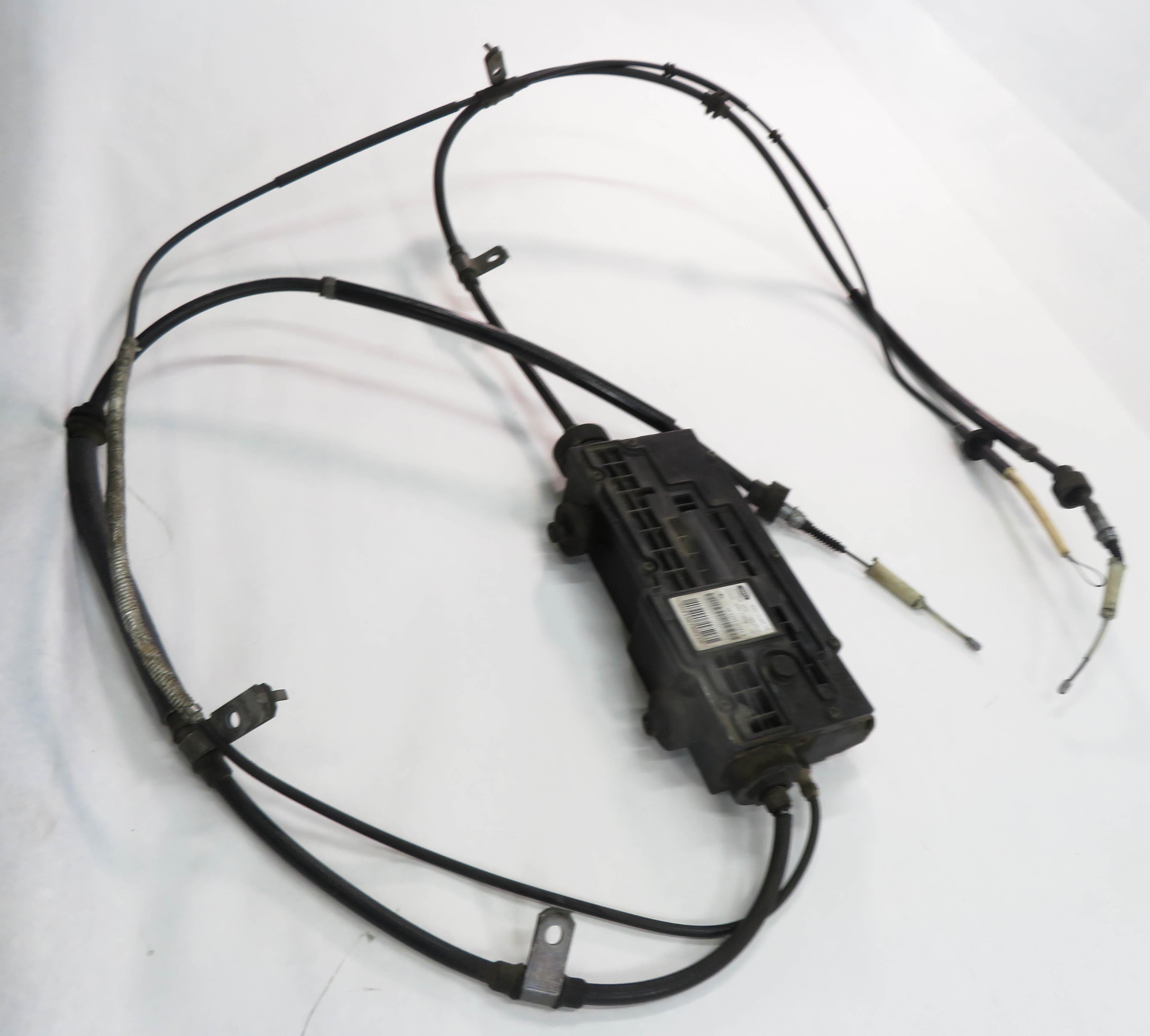 2006 RANGE ROVER SPORT (L320) EMERGENCY PARKING BRAKE ACTUATOR w/ CABLES — exact item pictured