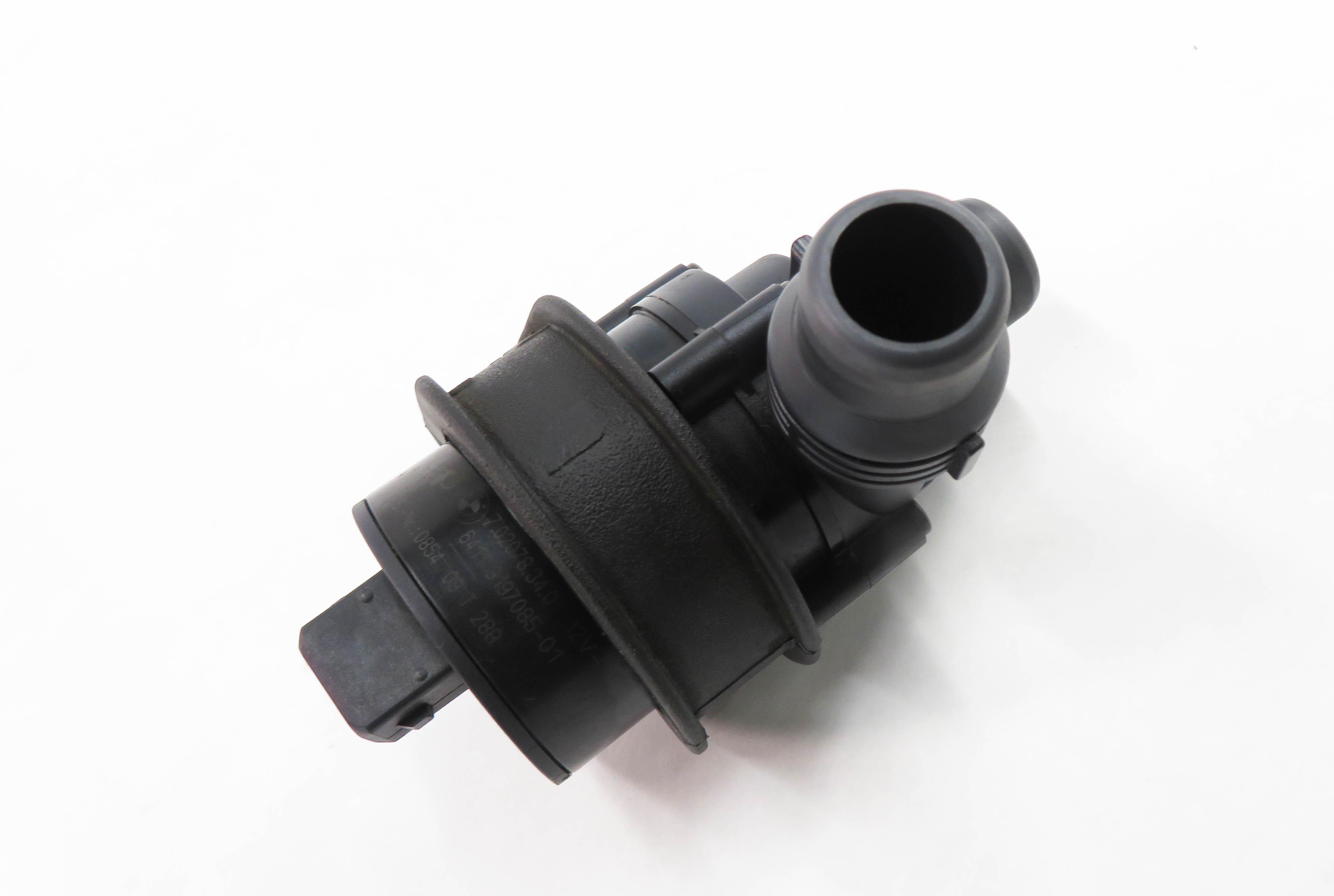 2010 BMW X5 (E70) 3.0L M57Y DIESEL ENGINE - AUX AUXILIARY WATER COOLANT PUMP — exact item pictured
