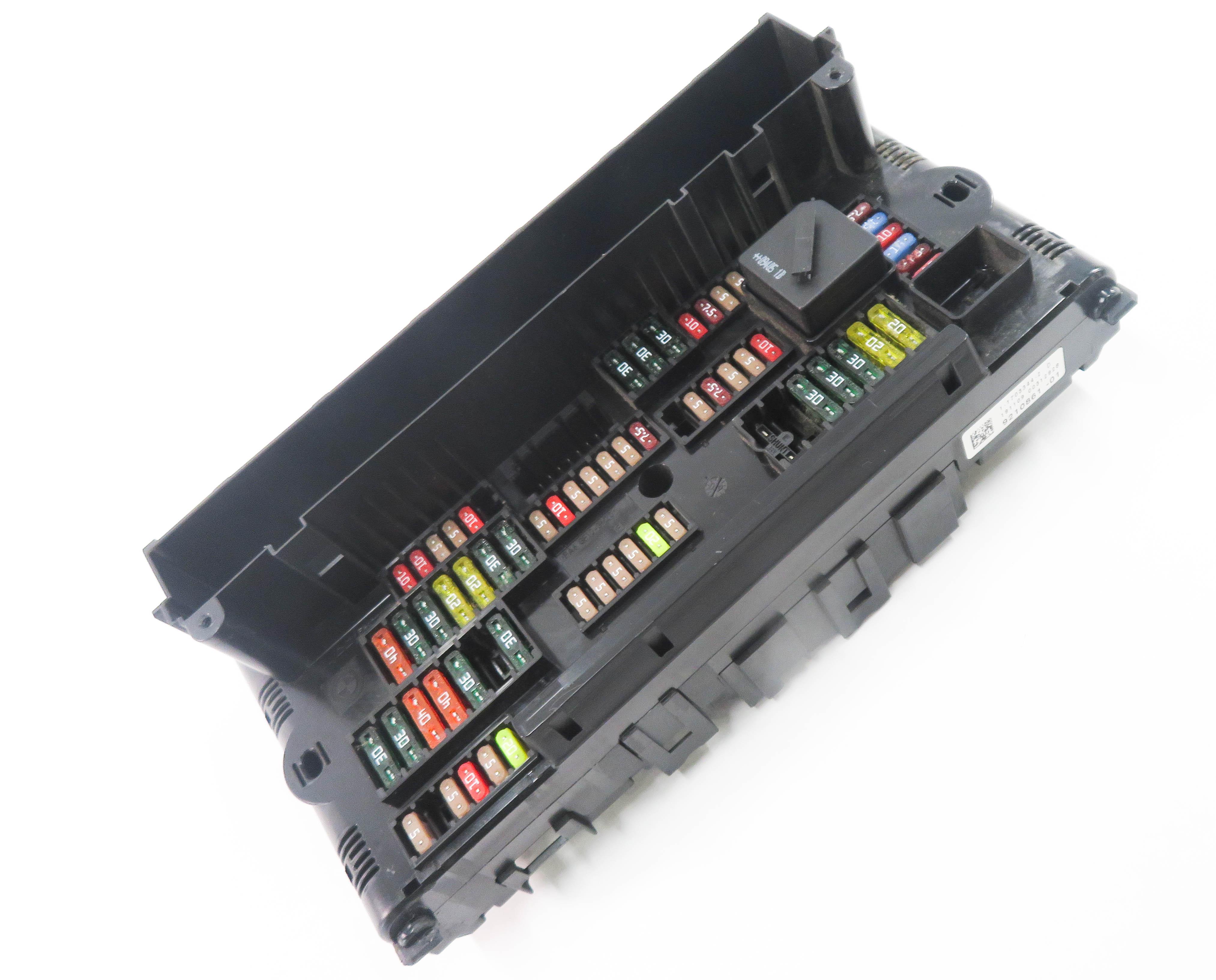 2010 BMW 750i (F01) FRONT POWER DISTRIBUTION FUSE BOX — exact item pictured