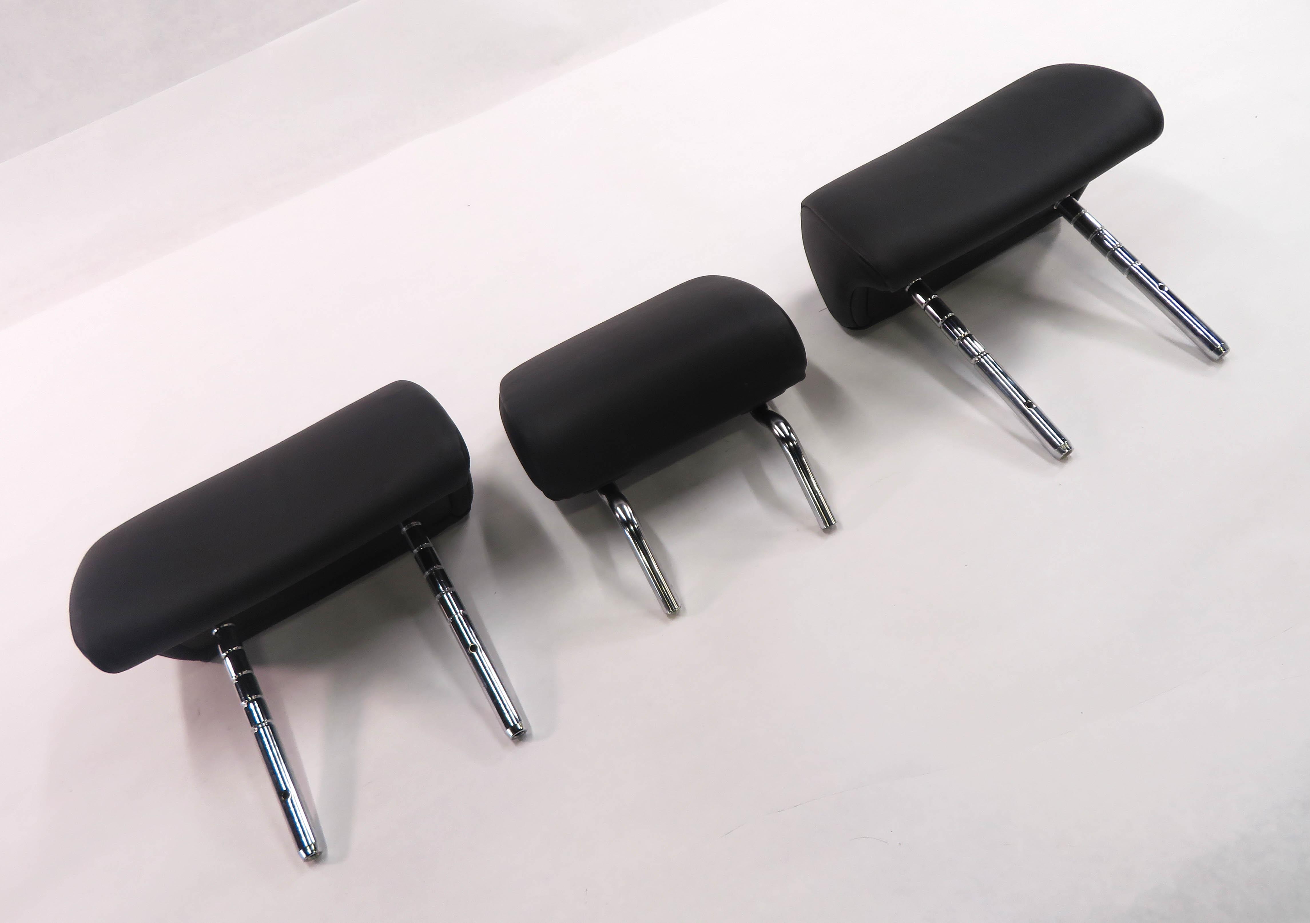 2010 BMW 750i (F01) REAR SEAT HEADREST SET-3 (BLACK NAPPA LEATHER NASW) — exact item pictured