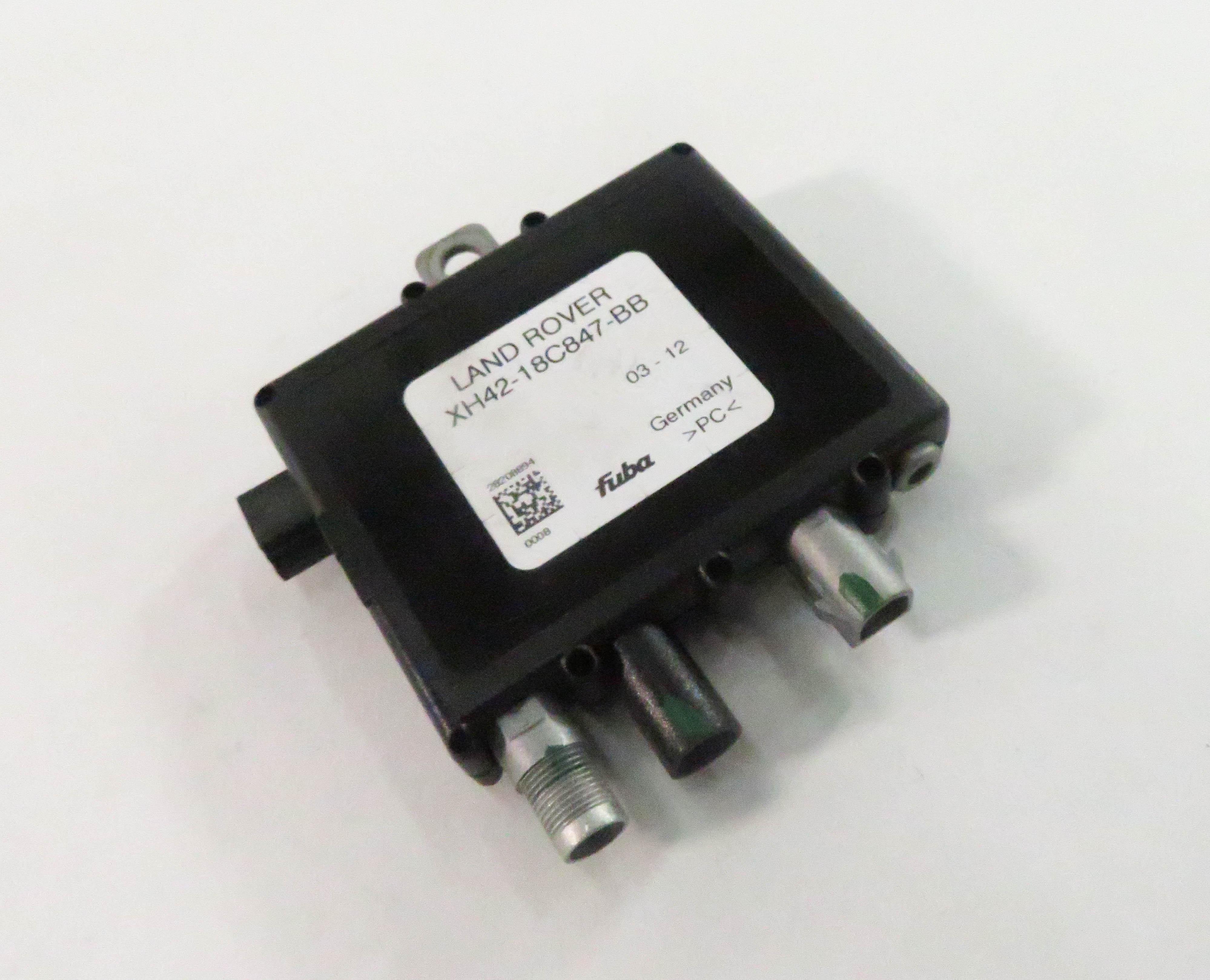 2012 RANGE ROVER (L322) ANTENNA AMP AMPLIFIER CIRCUIT CONTROL MODULE — exact item pictured