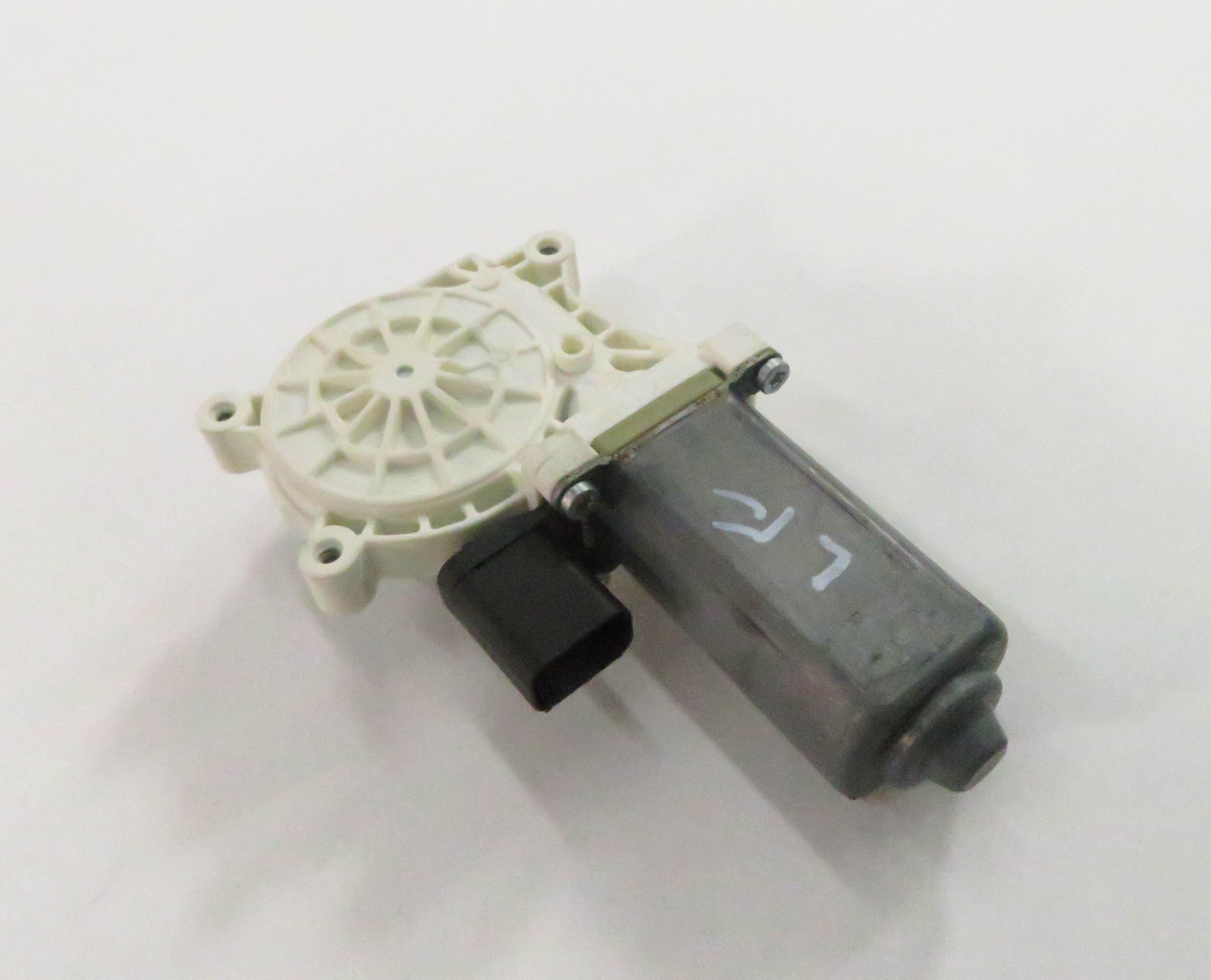 2010-2012 RANGE ROVER (L322) LEFT FRONT DRIVER DOOR POWER WINDOW MOTOR — exact item pictured
