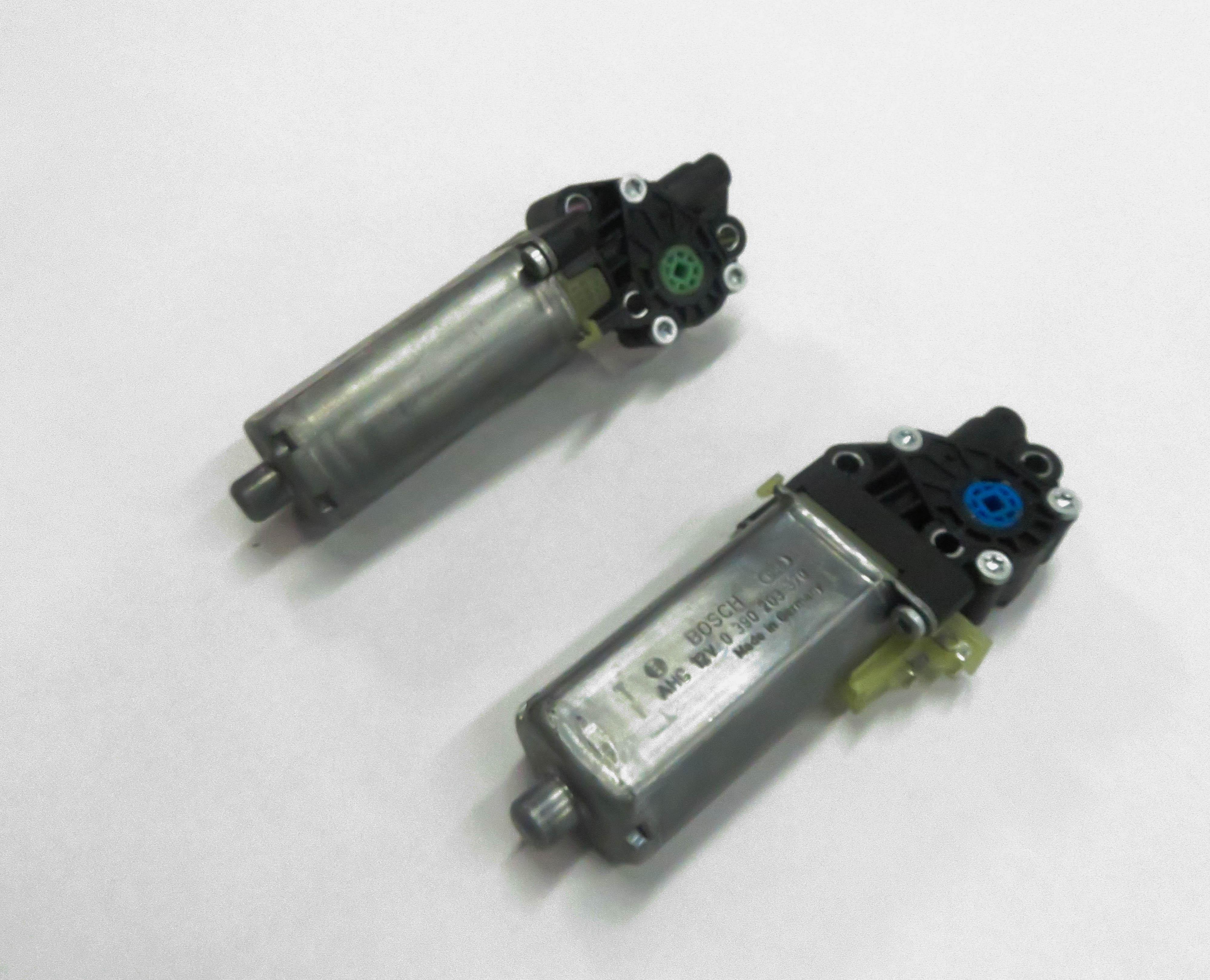 2010-2012 RANGE ROVER (L322) POWER STEERING COLUMN ADJUSTMENT MOTOR SET — exact item pictured