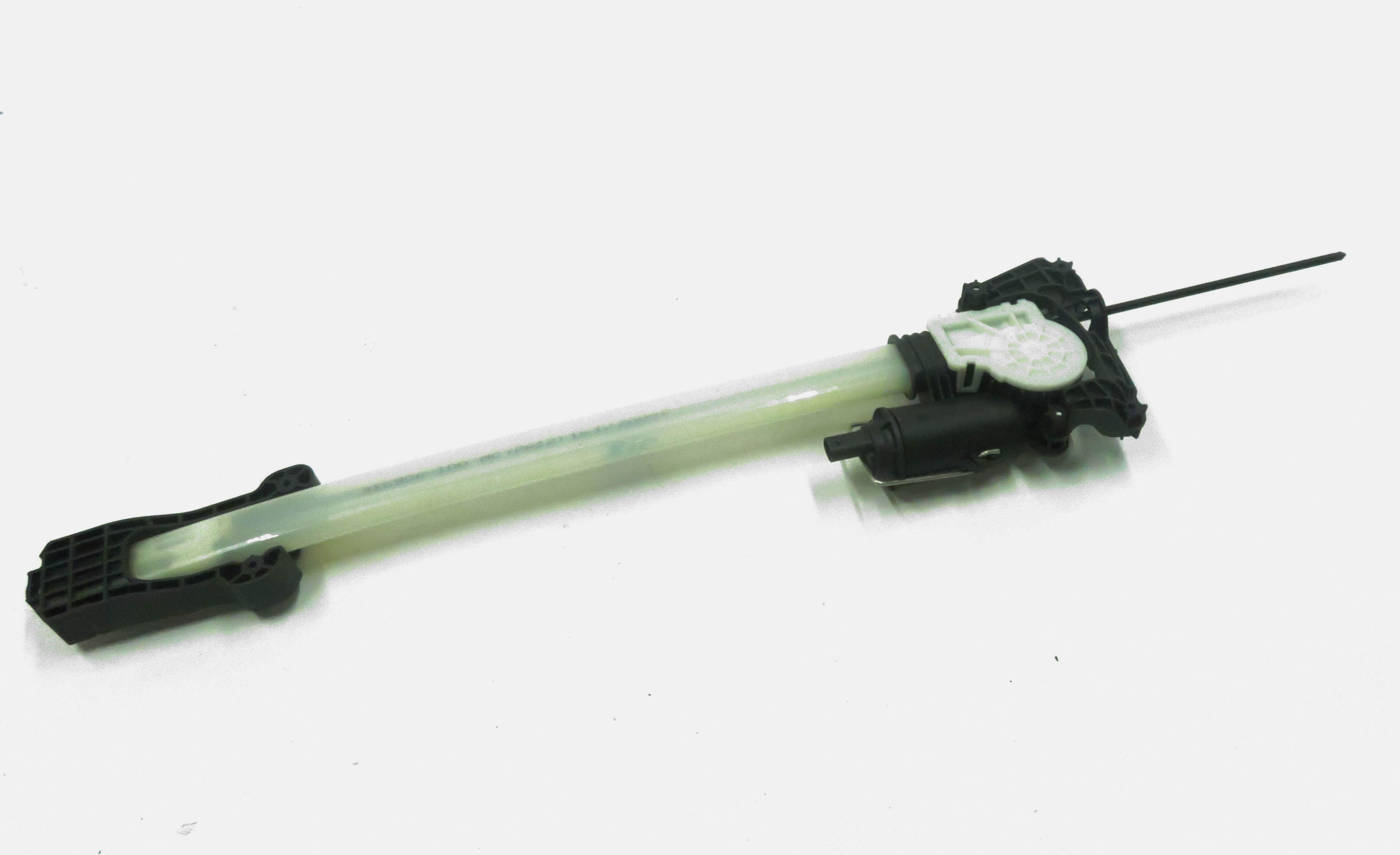 2010 BMW 550iGT (F07) RIGHT REAR WINDOW SHADE REGULATOR w/ MOTOR — exact item pictured