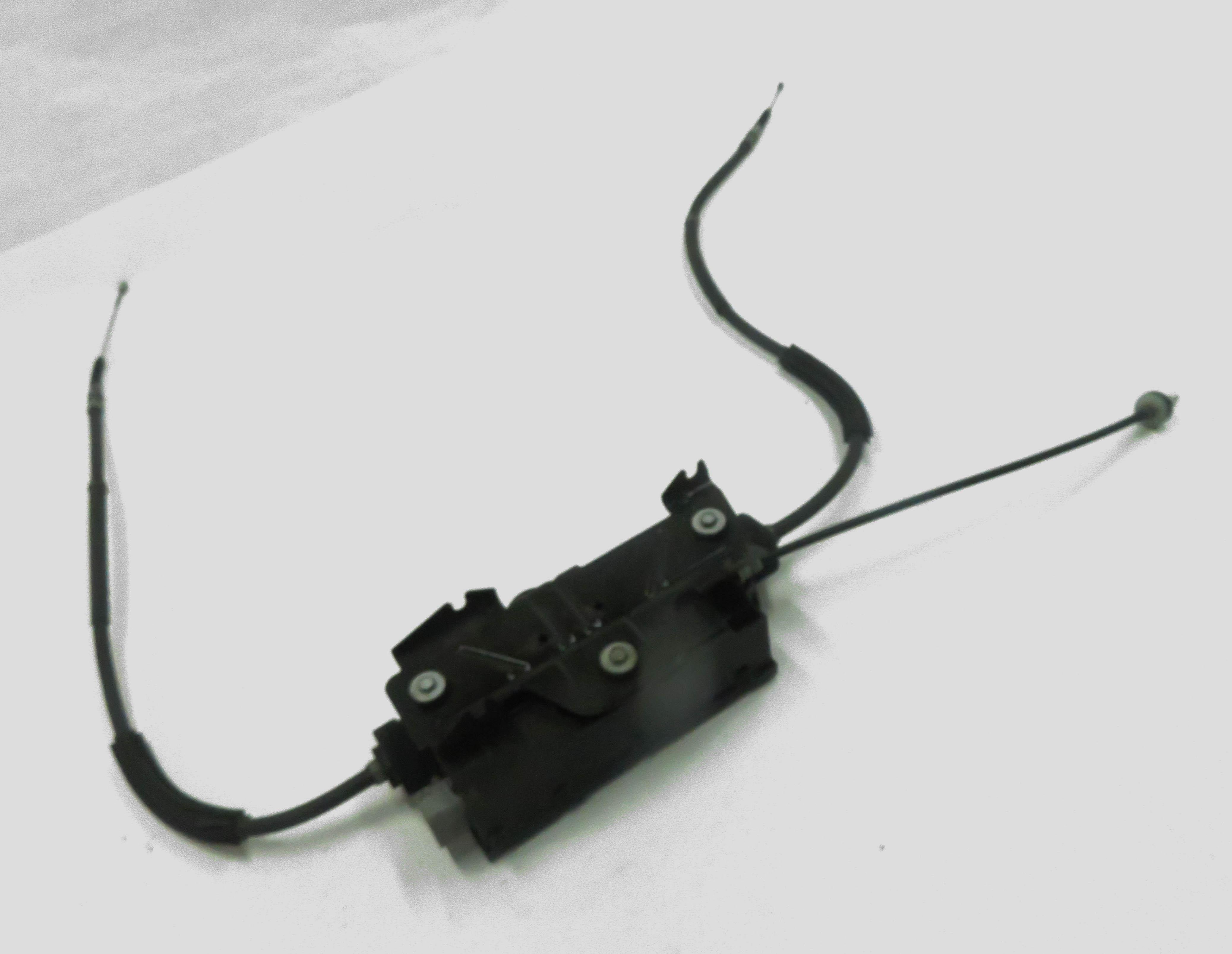 2010 BMW 550iGT (F07) EMERGENCY PARKING BRAKE ACTUATOR MOTOR w/ CABLES — exact item pictured