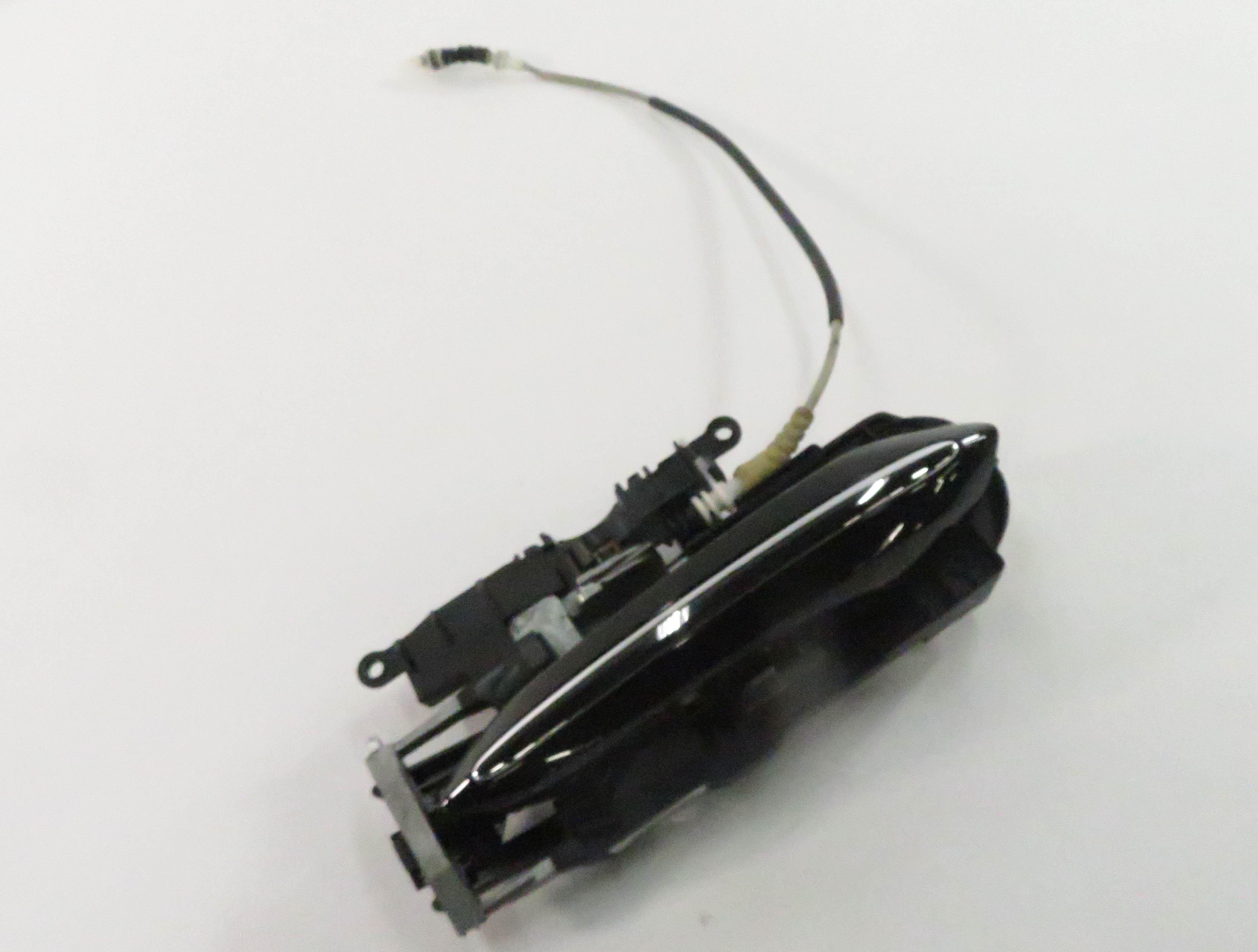 09-18 BMW 528i 535i 550i 740i 750i 760i RIGHT FRONT COMFORT DOOR HANDLE (BLACK) — exact item pictured