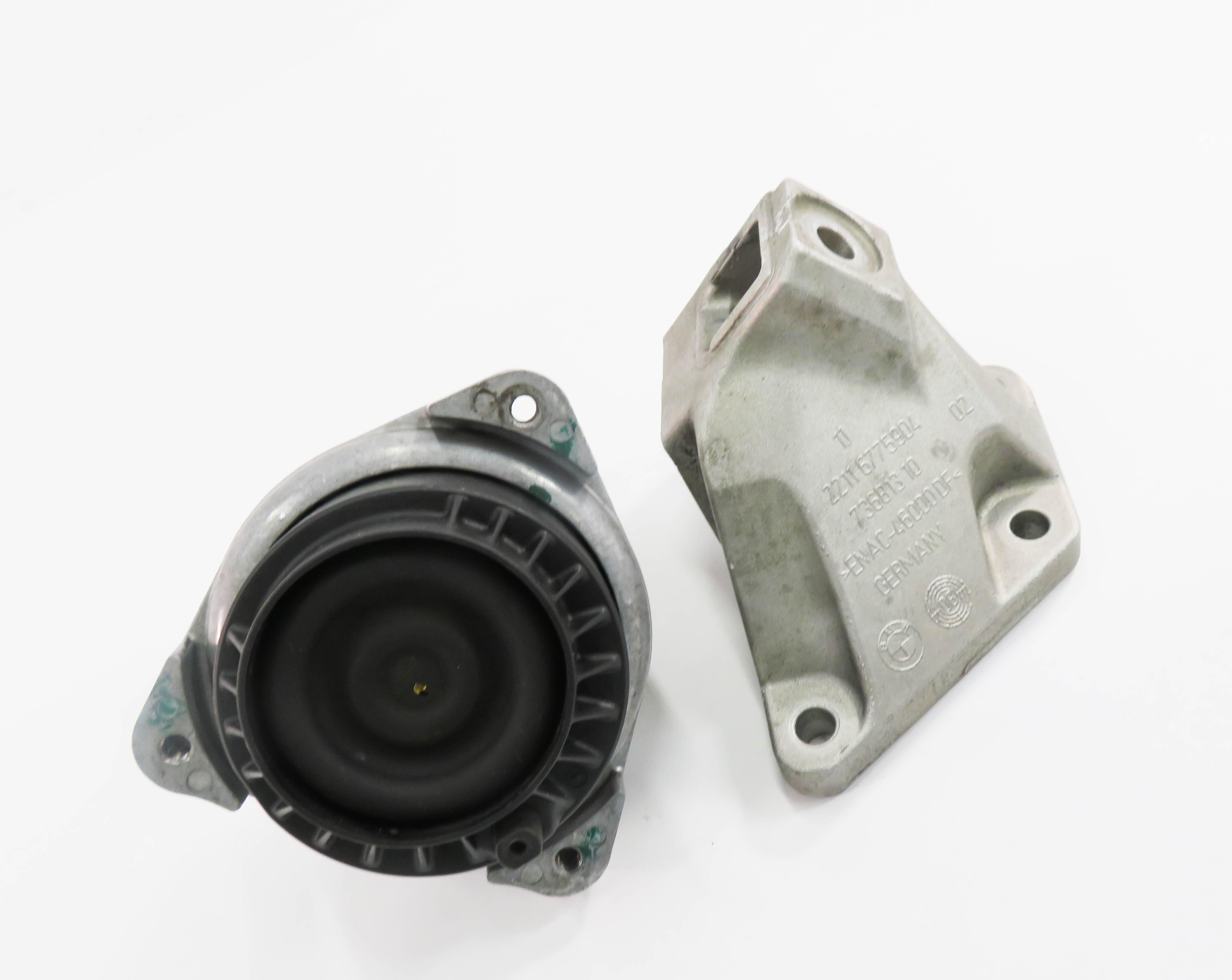 2011 BMW 550i (F10) 4.4L N63 TWIN TURBO - RIGHT MOTOR MOUNT w/ BRACKET SET-2 — exact item pictured