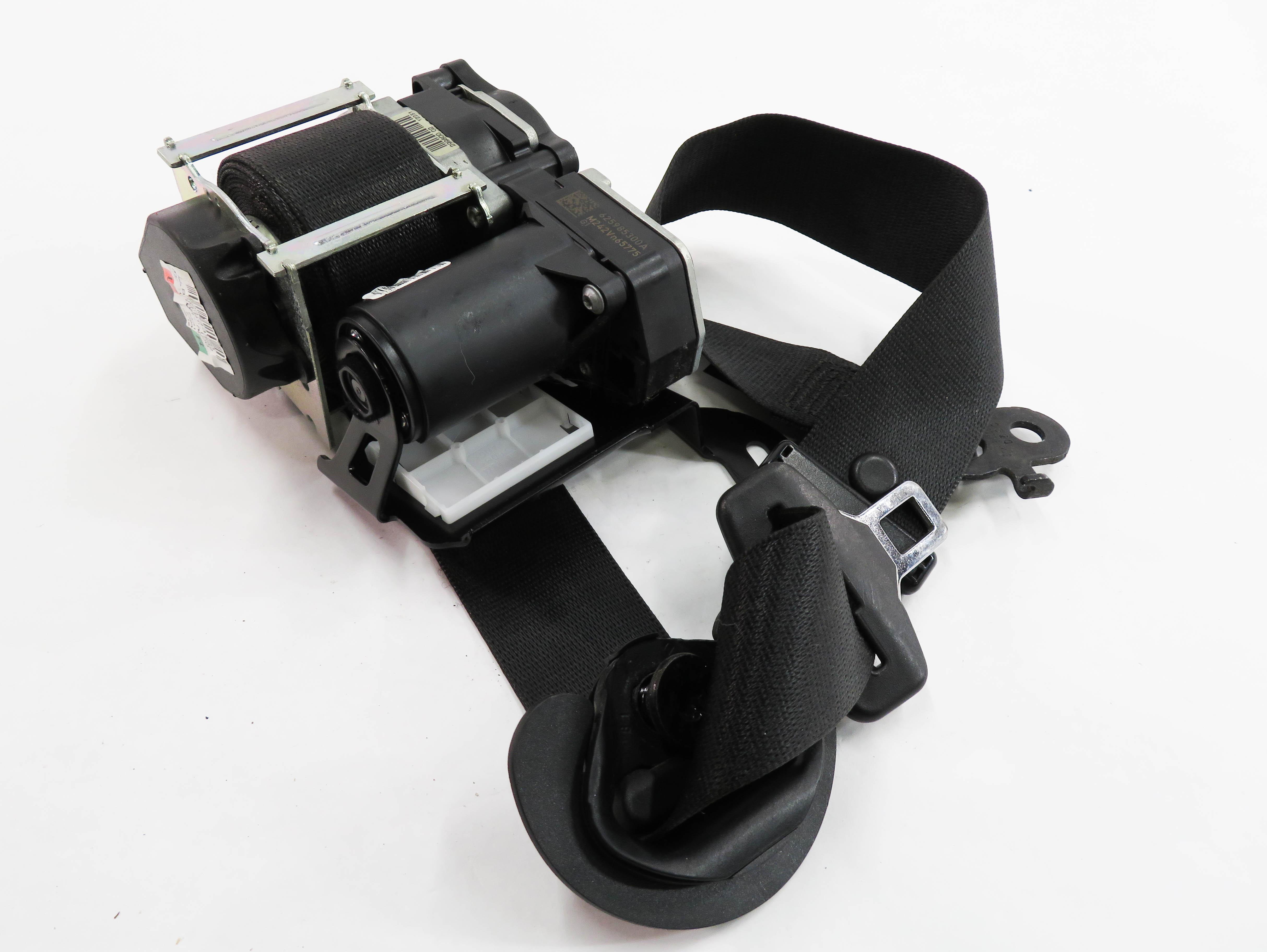 13-15 BMW 740i 750i 760i (F01 F02 F04) RIGHT FRONT SEATBELT RETRACTOR (BLACK) — exact item pictured