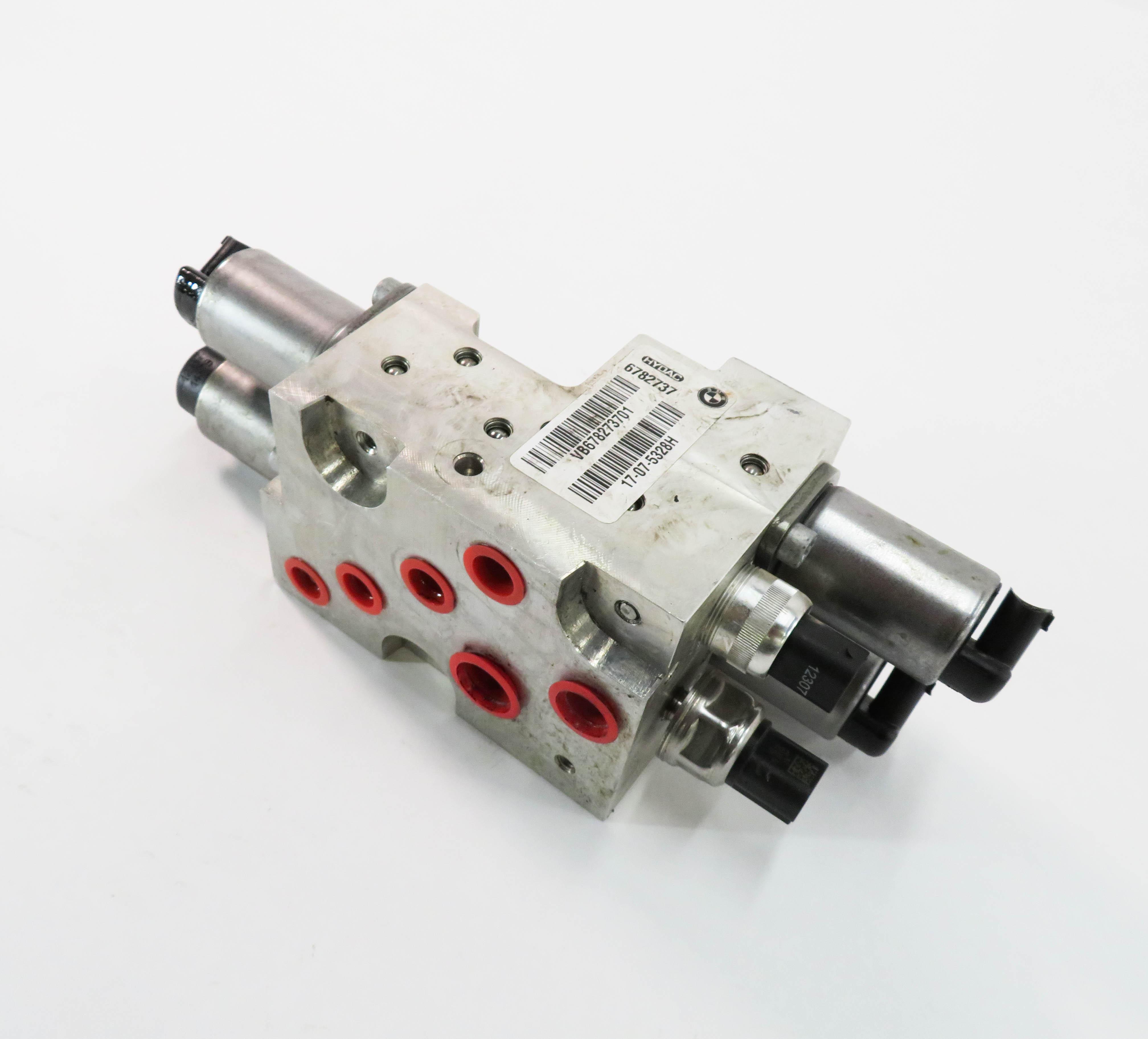 2007 BMW X5 (E70) 3.0L N52 ENGINE - DYNAMIC DRIVE HYDRAULIC VALVE BLOCK — exact item pictured