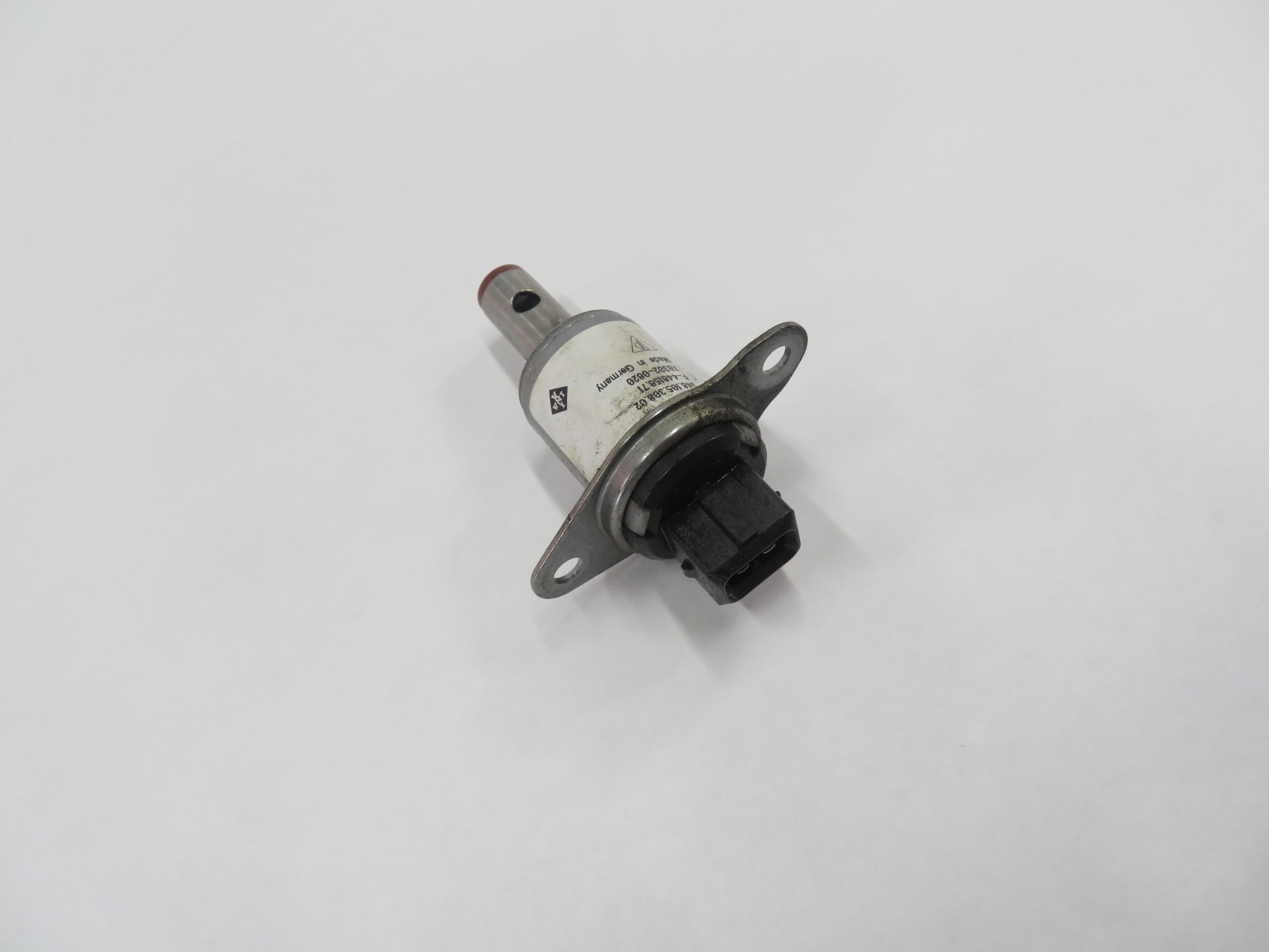 2008 PORSCHE CAYENNE (957) 4.8L M48 ENGINE - CAMSHAFT ADJUSTER SOLENOID — exact item pictured