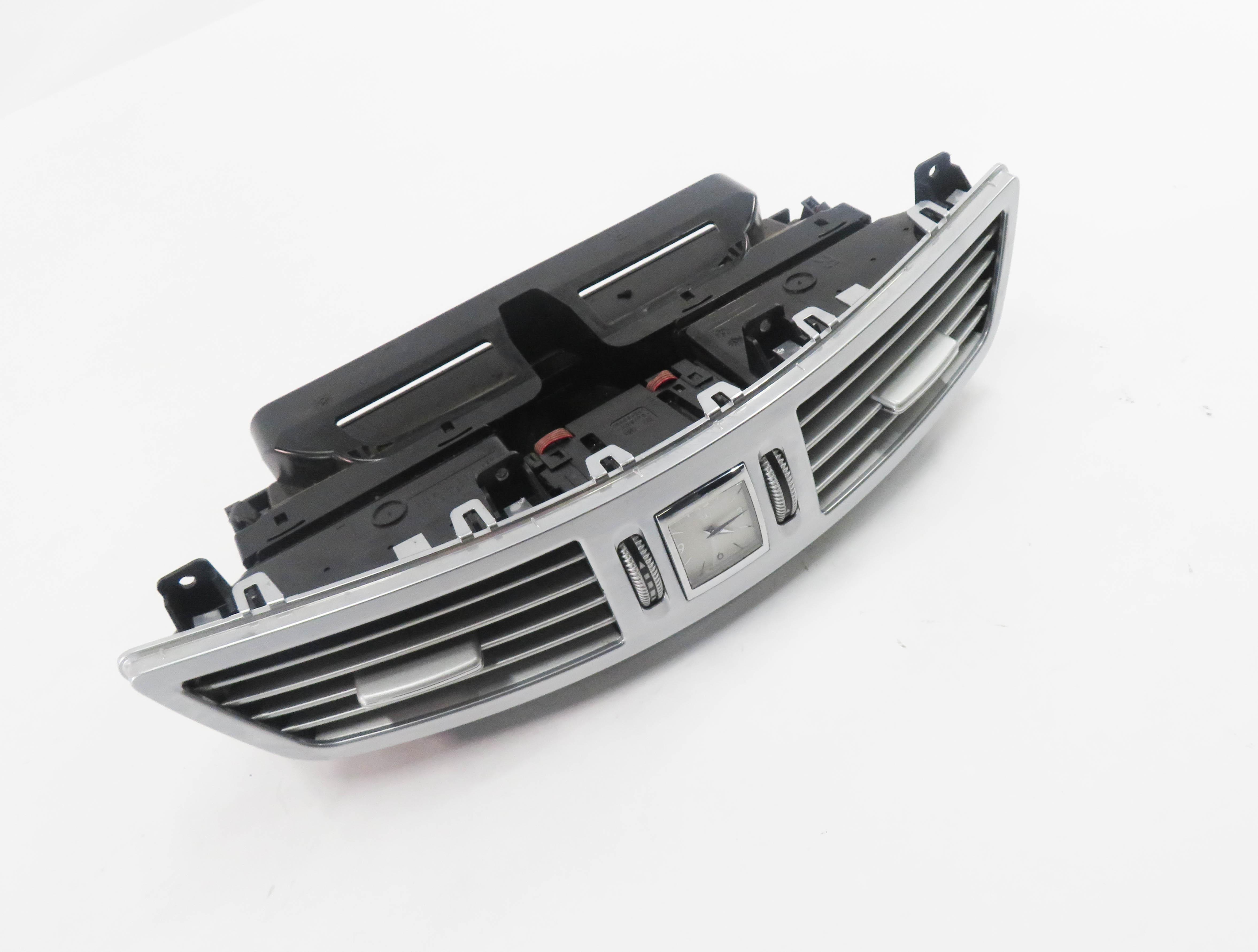 2010 MERCEDES S400 (W221) CENTER DASH HEATER A/C AIR VENT w/ CLOCK — exact item pictured