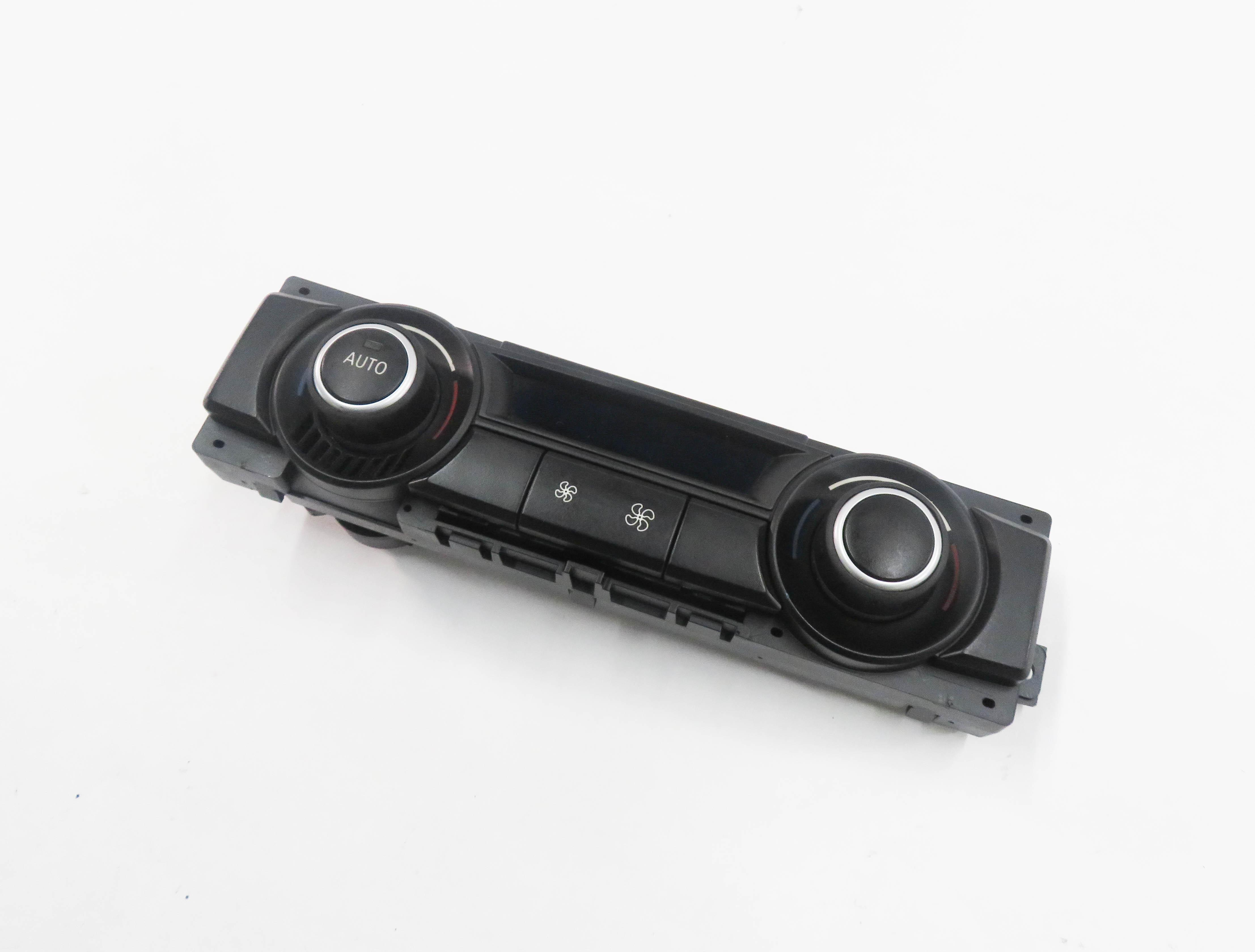 2007-2013 BMW X5 (E70) REAR HEATER A/C CLIMATE TEMPERATURE CONTROL PANEL — exact item pictured