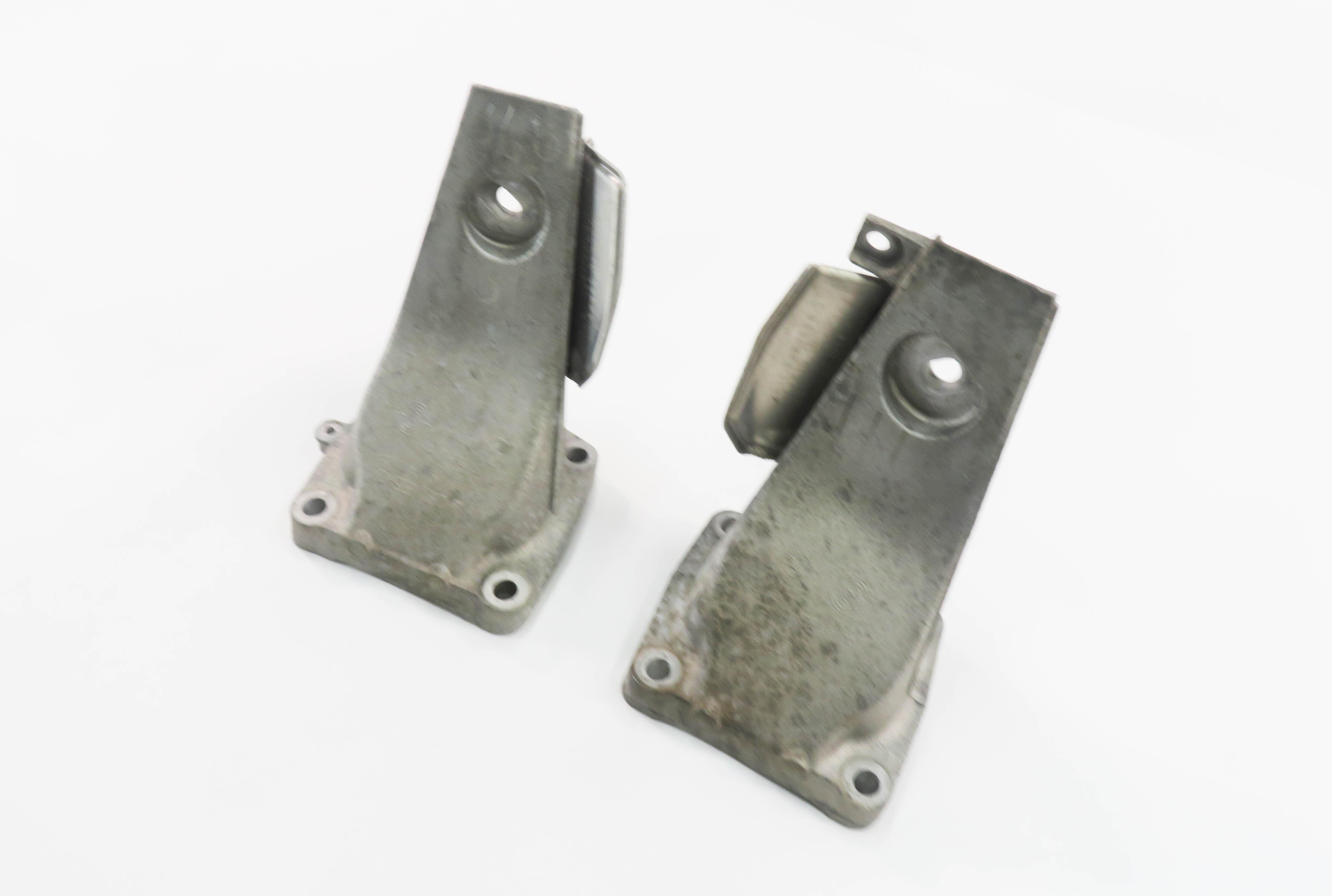 2007 BMW M5 ///M (E60) 5.0L S85 V10 MOTOR - LEFT & RIGHT ENGINE BRACKET SET — exact item pictured
