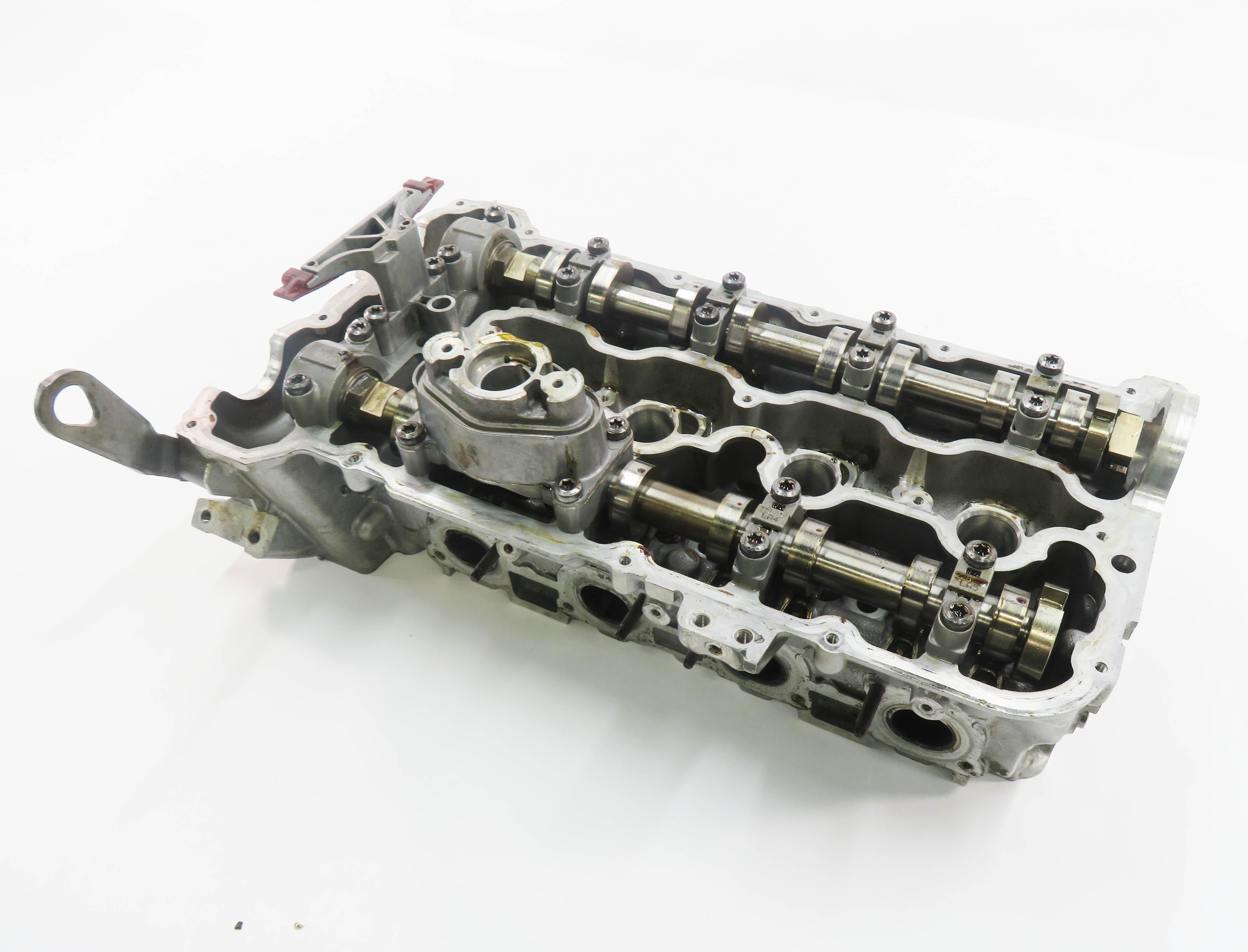 08-14 BMW 550i 750i X5 X6 (F01 E70 F10 E71) 4.4L TWIN TURBO RIGHT CYLINDER HEAD — exact item pictured