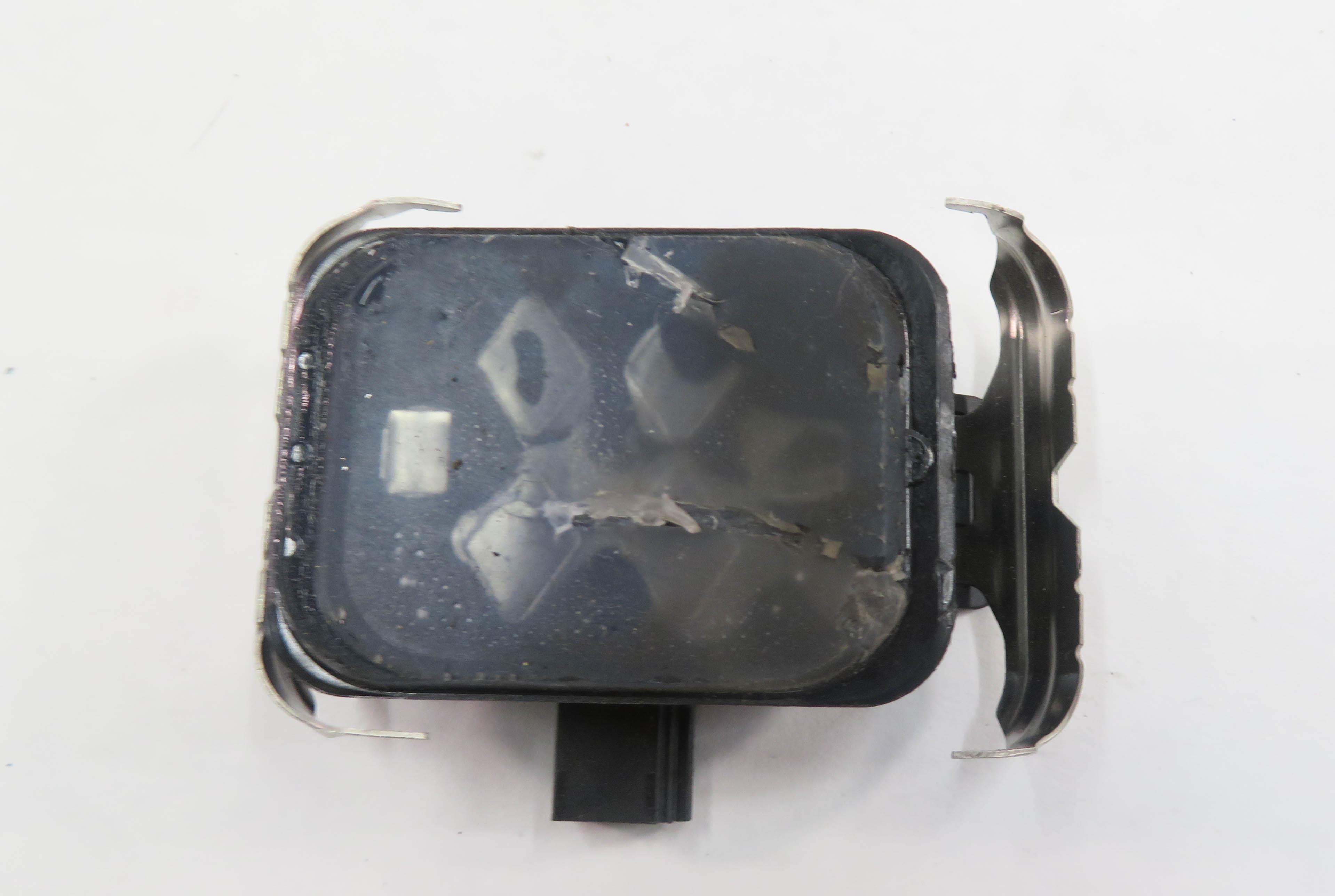 10-16 RANGE ROVER SPORT LR2 LR4 (L320 L322) WATER RAIN WINDSHIELD WIPER SENSOR — exact item pictured