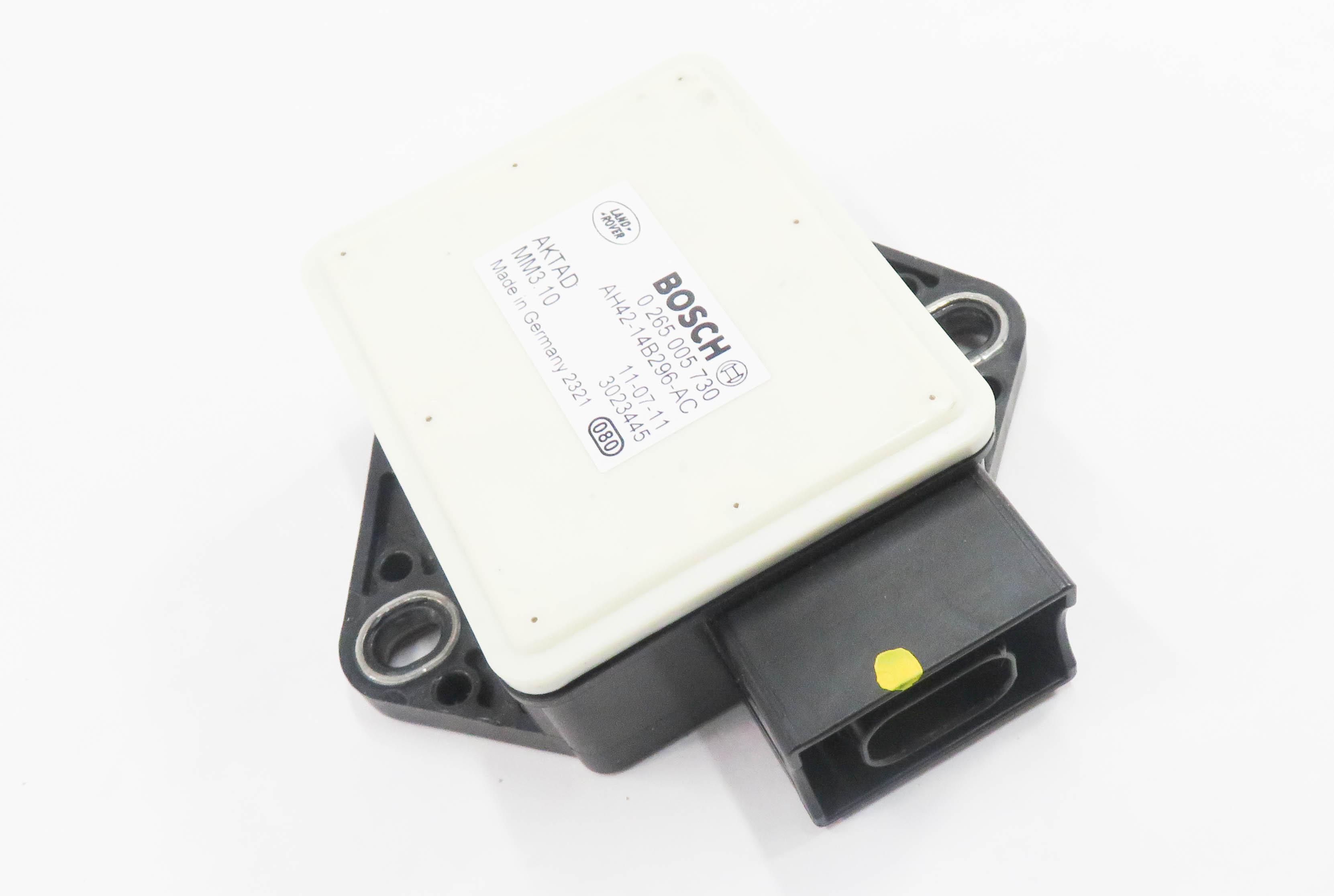 2012 LAND ROVER LR4 - YAW SPEED ACCELERATION ROTATION TURN RATE STABILITY SENSOR — exact item pictured