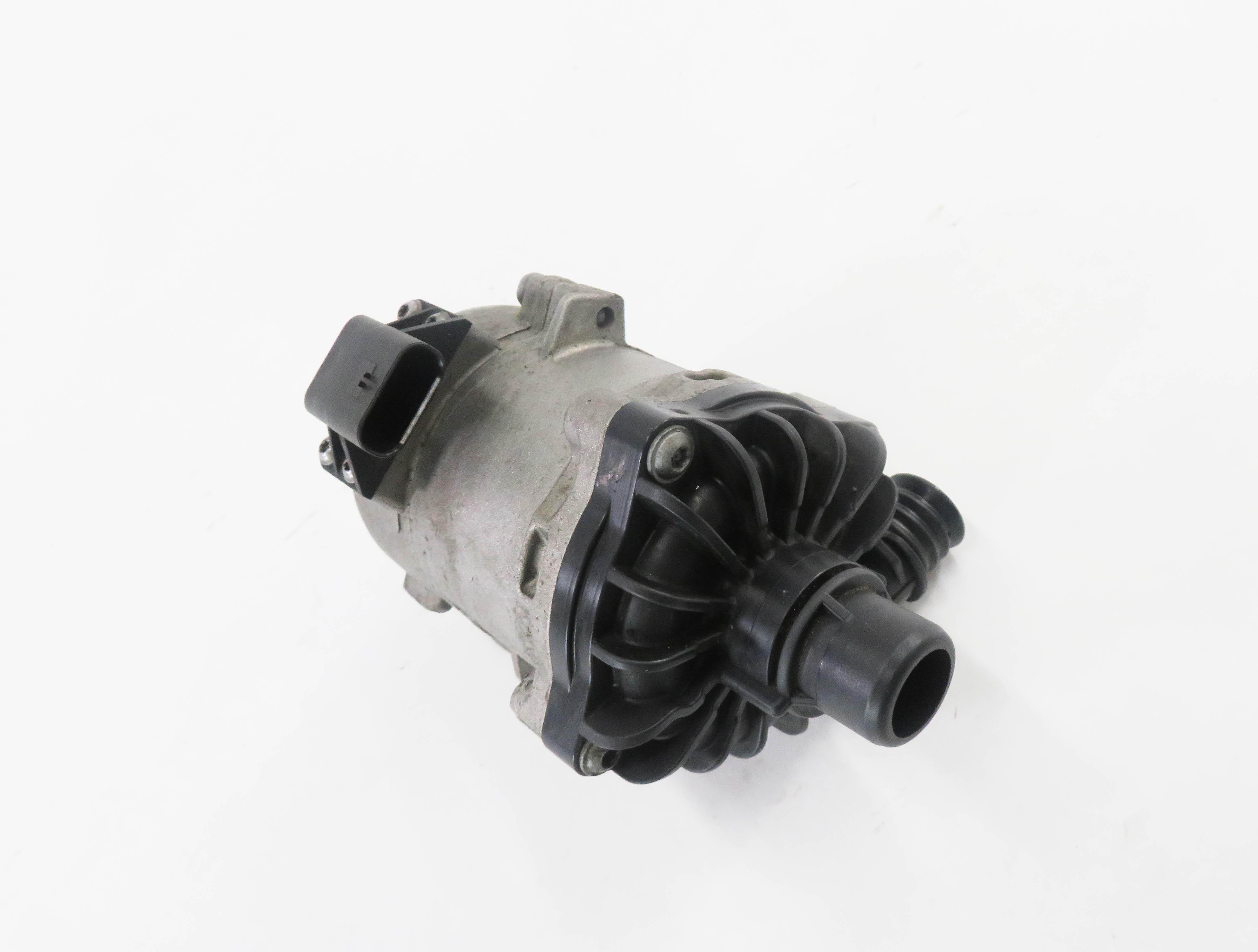 2013 BMW 550iGT (F07) 4.4L N63B TWIN TURBO ENGINE - AUX AUXILIARY WATER PUMP — exact item pictured